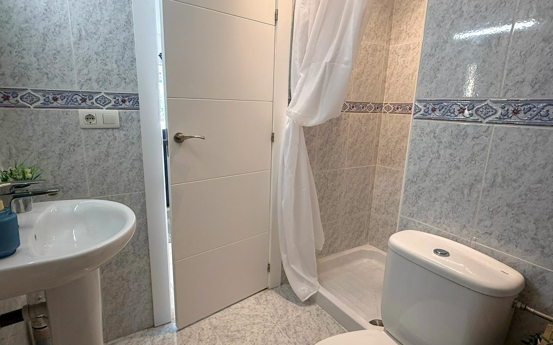 Resale - Villa - Villamartin