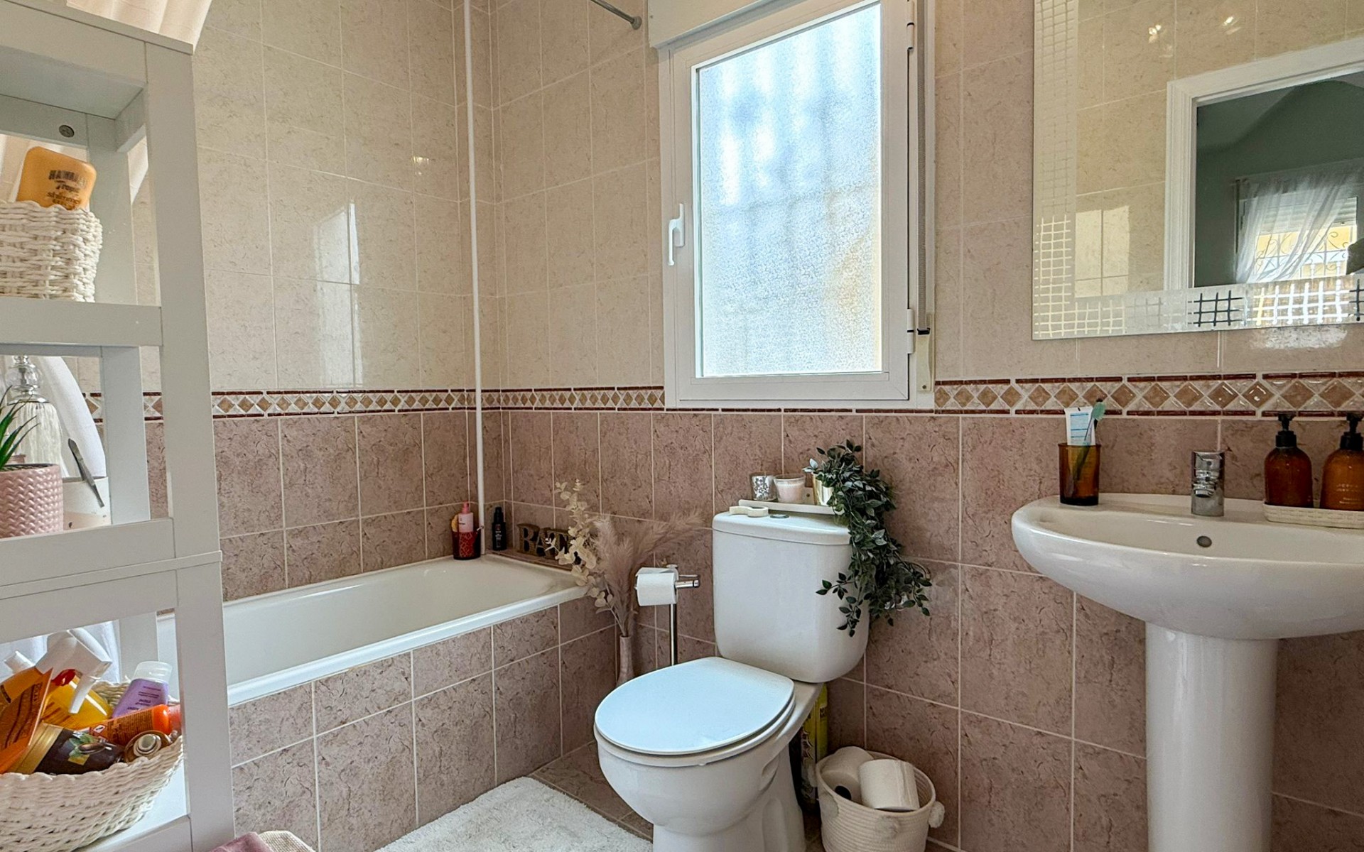 Resale - Villa - Villamartin