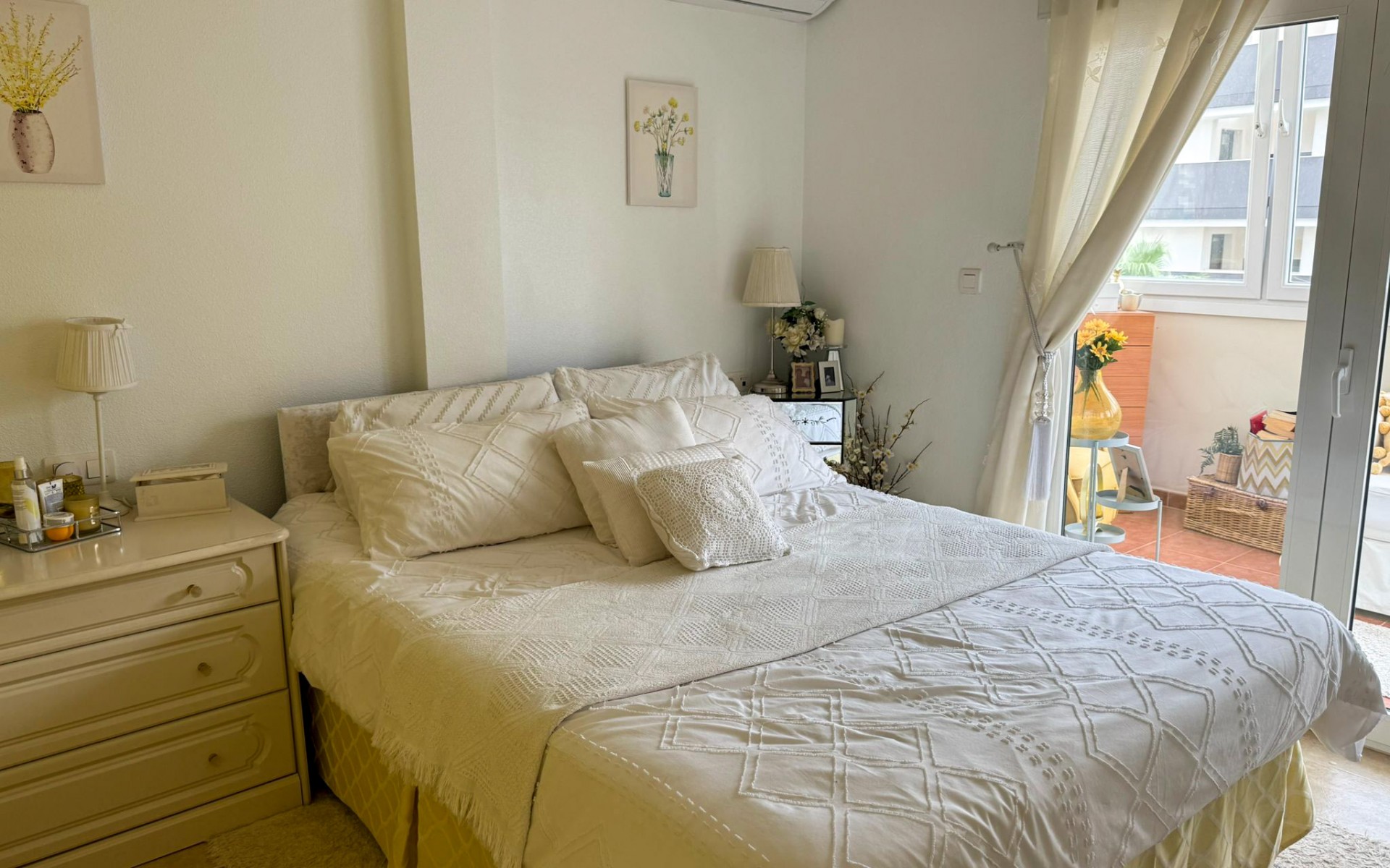 Resale - Villa - Villamartin