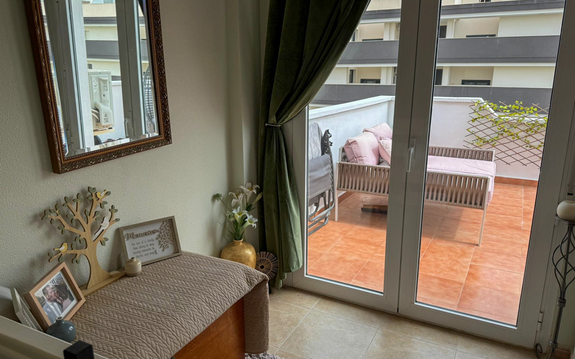 Resale - Villa - Villamartin