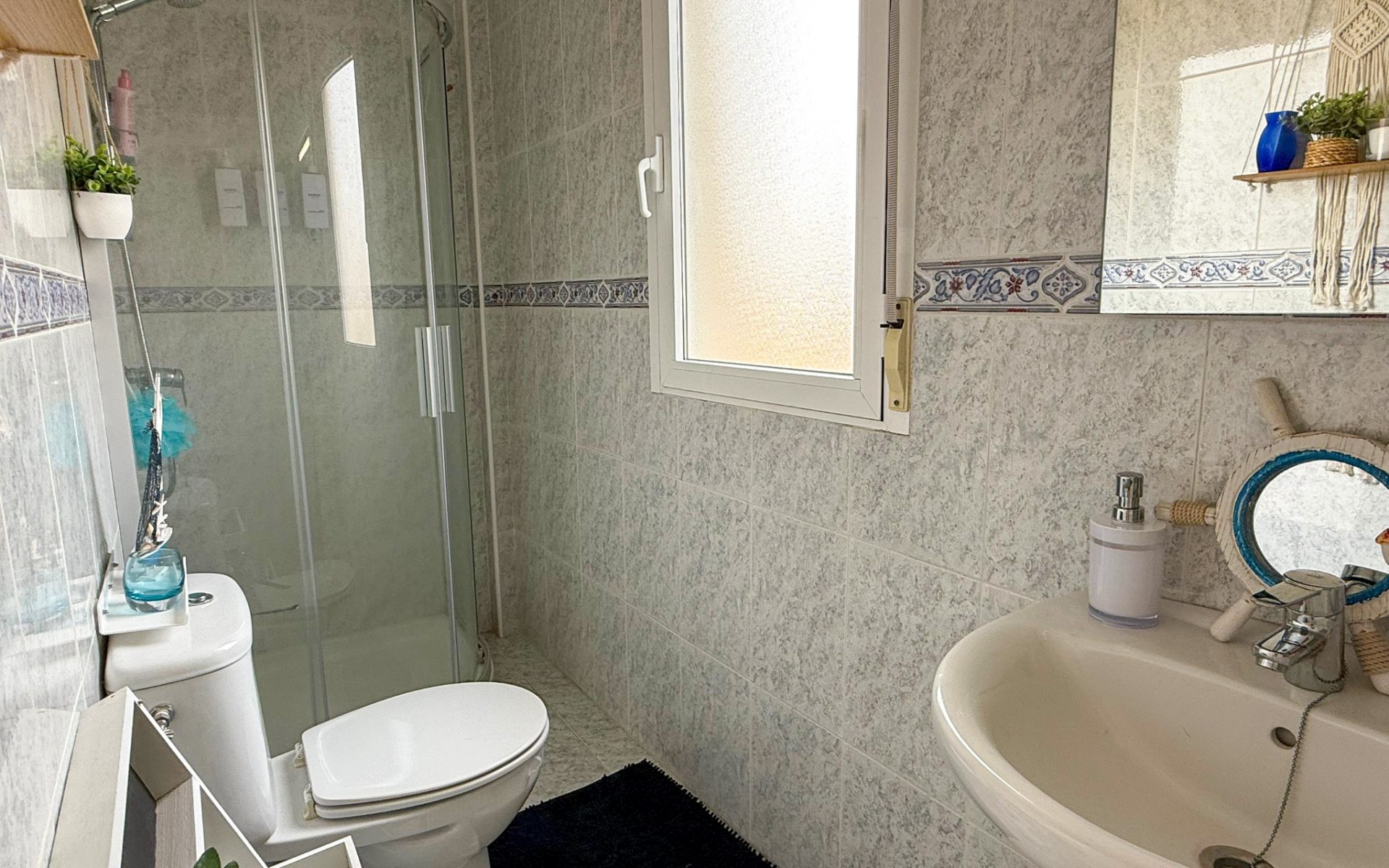 Resale - Villa - Villamartin