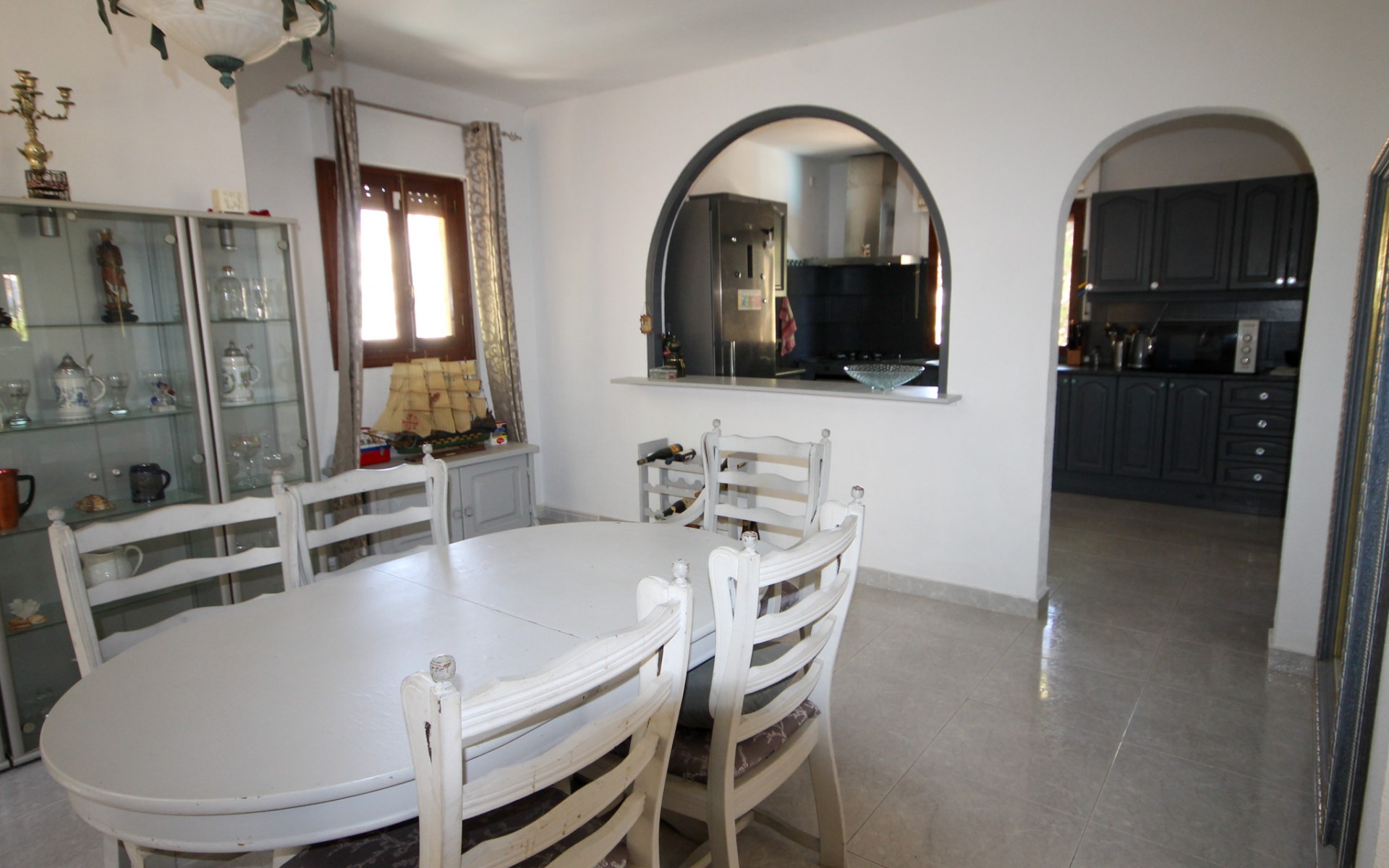 Resale - Villa - Villamartin