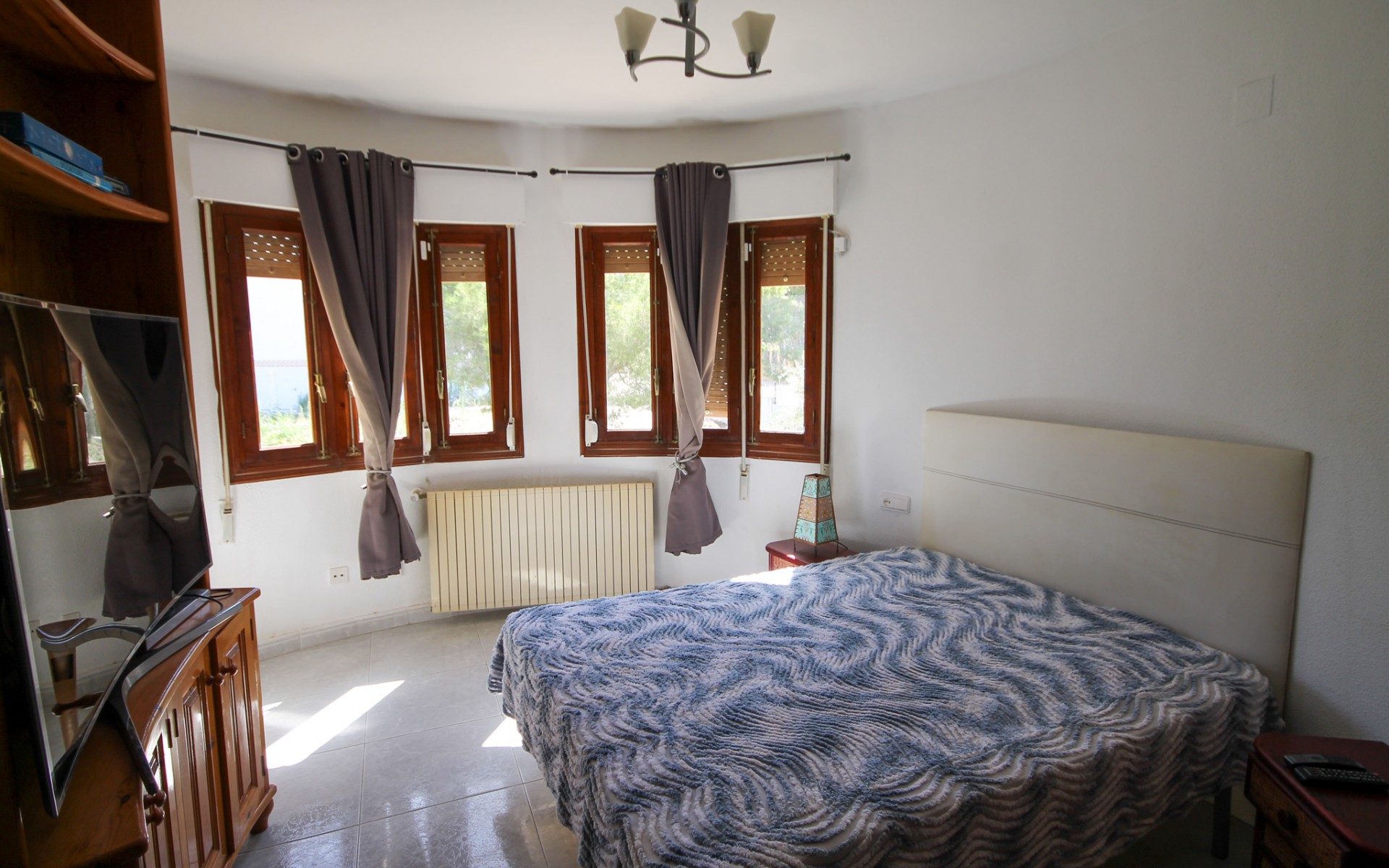 Resale - Villa - Villamartin