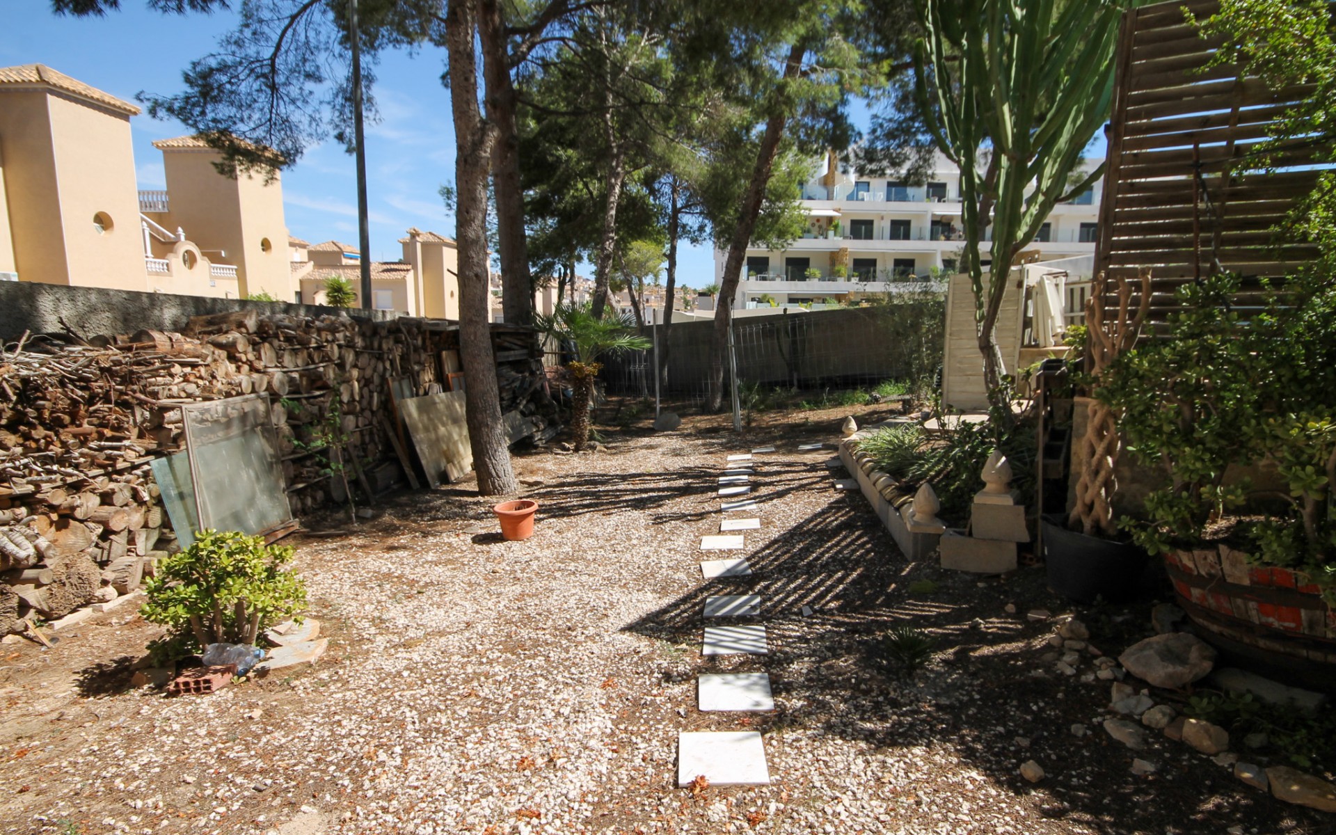 Resale - Villa - Villamartin