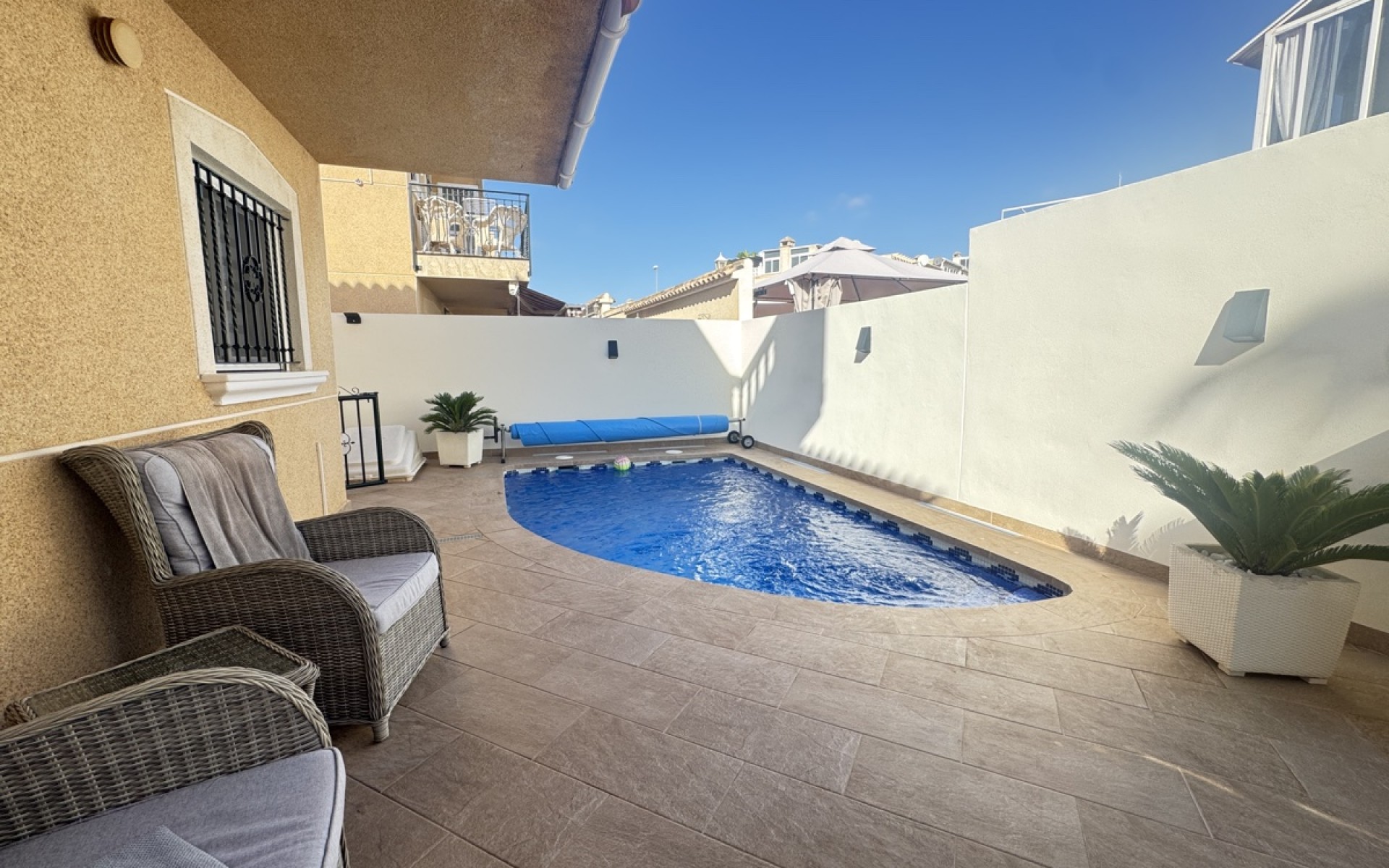 Resale - Villa - Villamartin