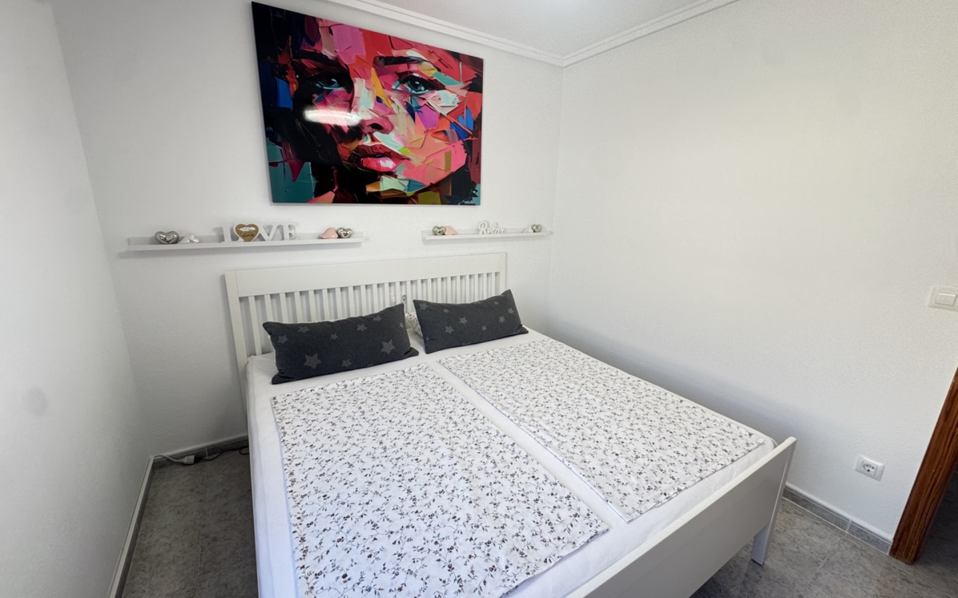 Resale - Villa - Villamartin