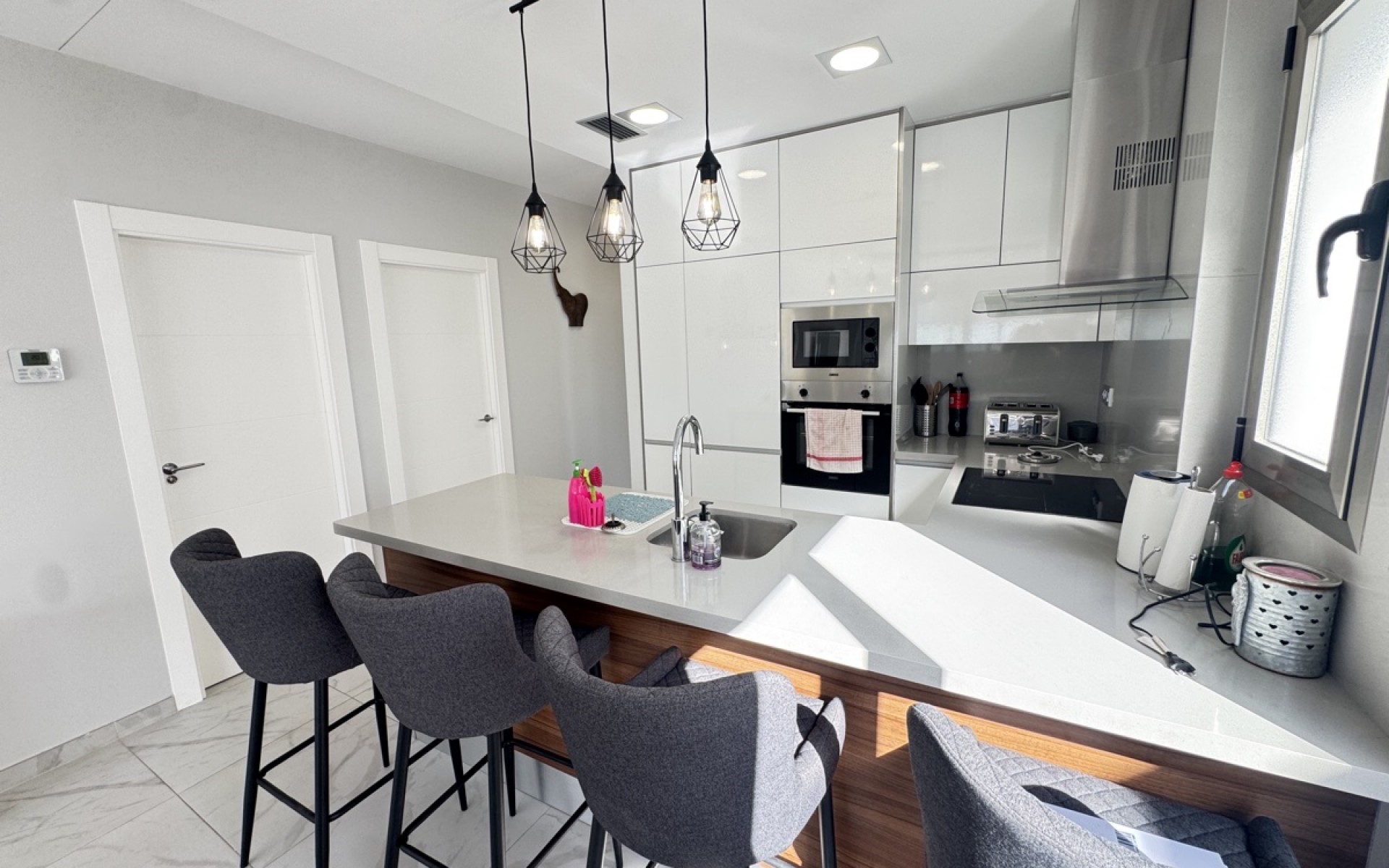 Resale - Villa - Villamartin