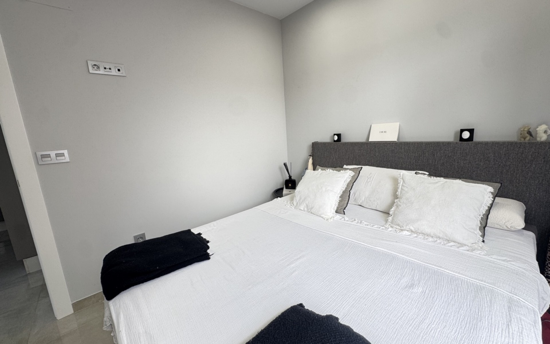 Resale - Villa - Villamartin