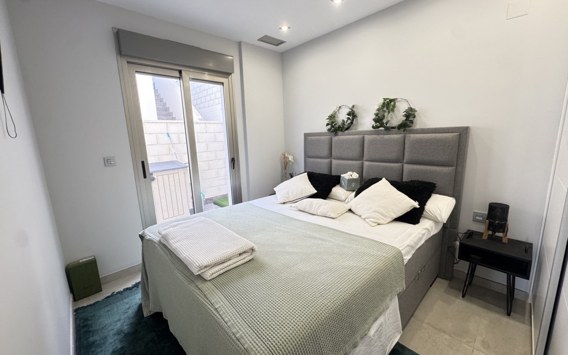 Resale - Villa - Villamartin