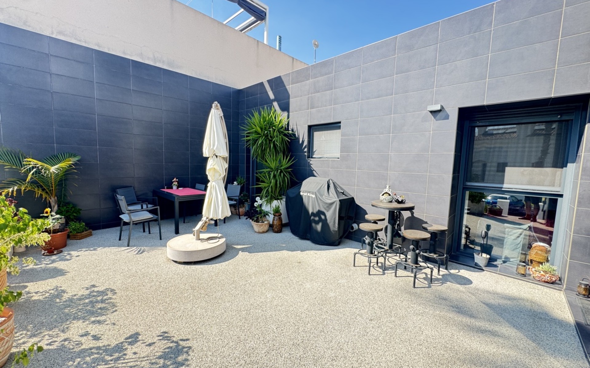 Resale - Villa - Villamartin