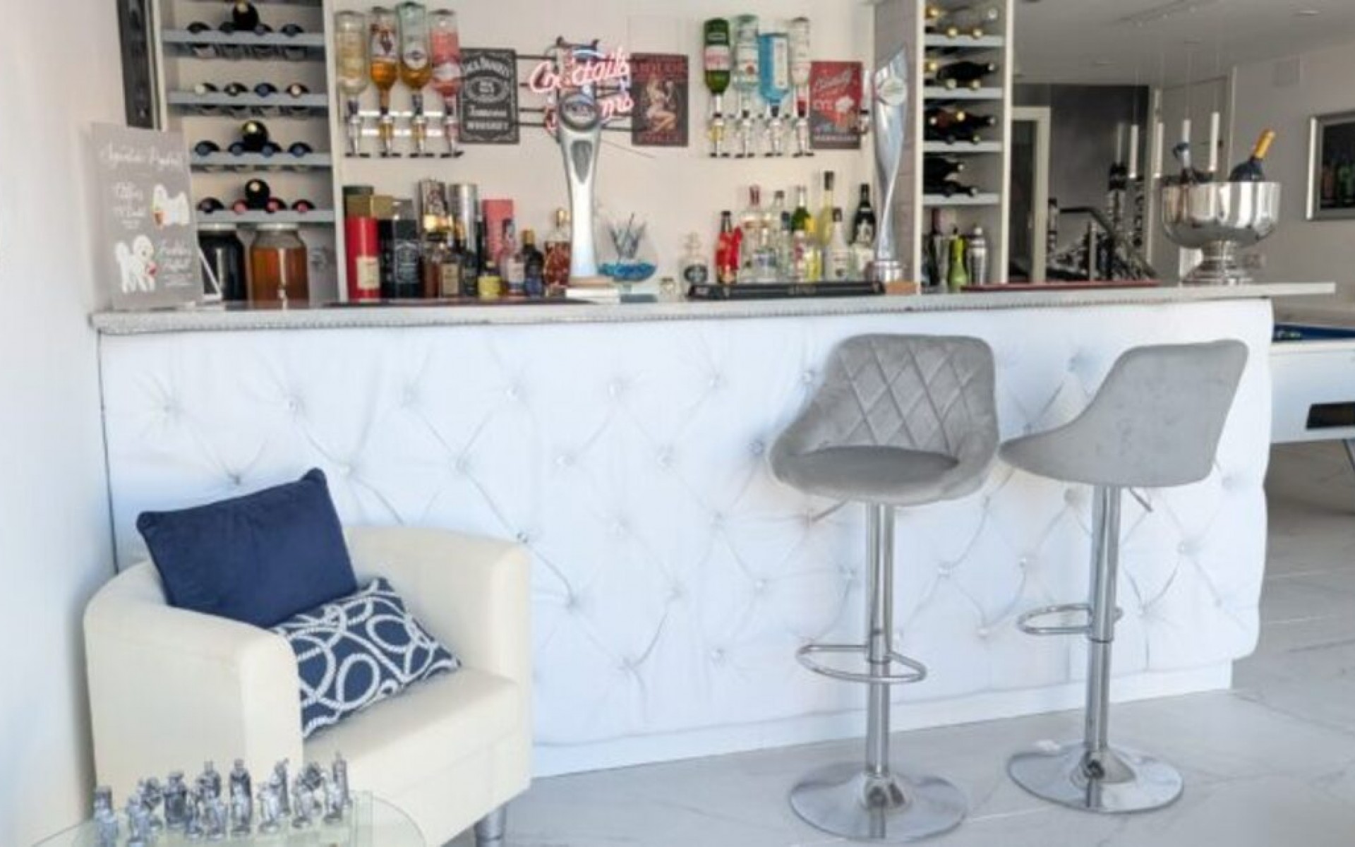 Resale - Villa - Villamartin