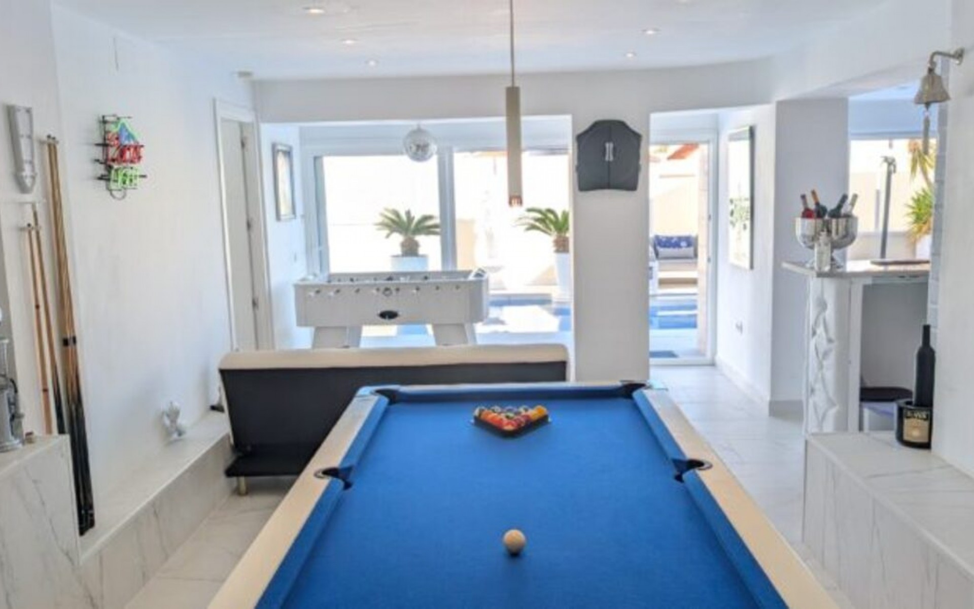 Resale - Villa - Villamartin