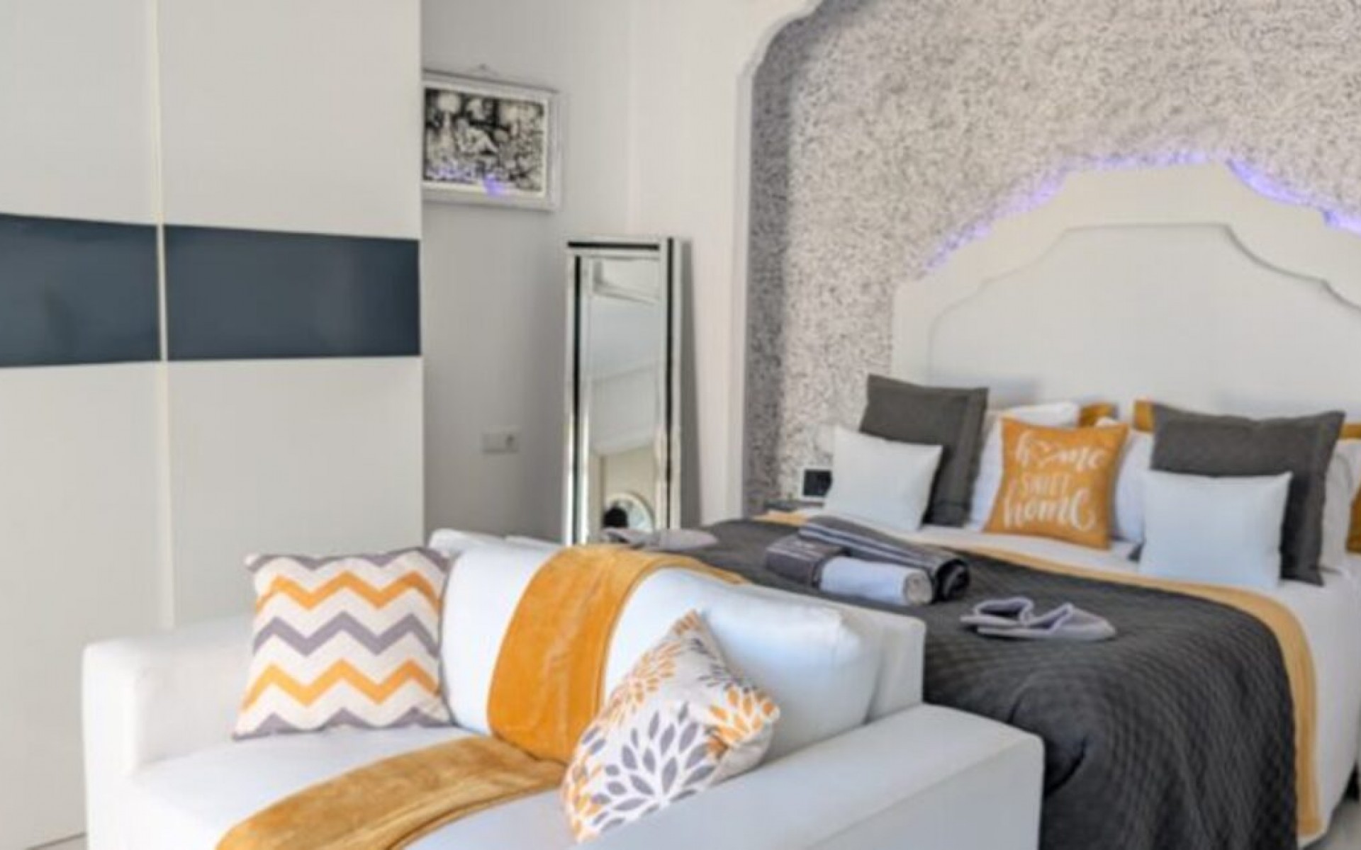 Resale - Villa - Villamartin