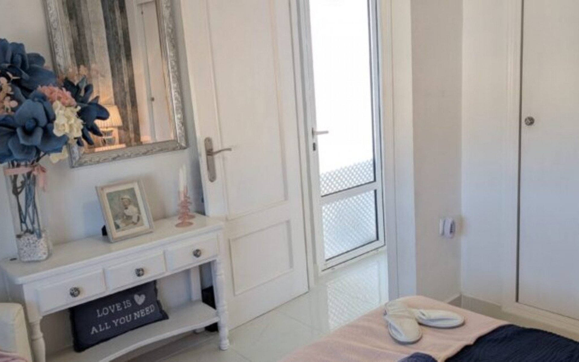 Resale - Villa - Villamartin