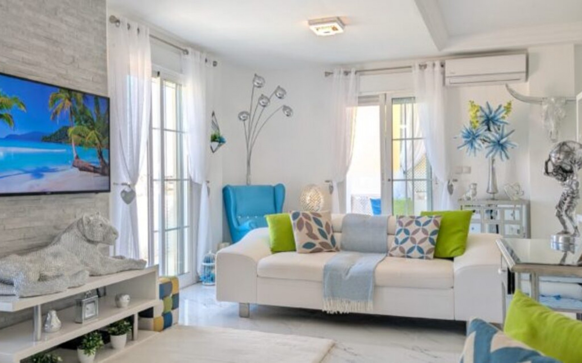 Resale - Villa - Villamartin