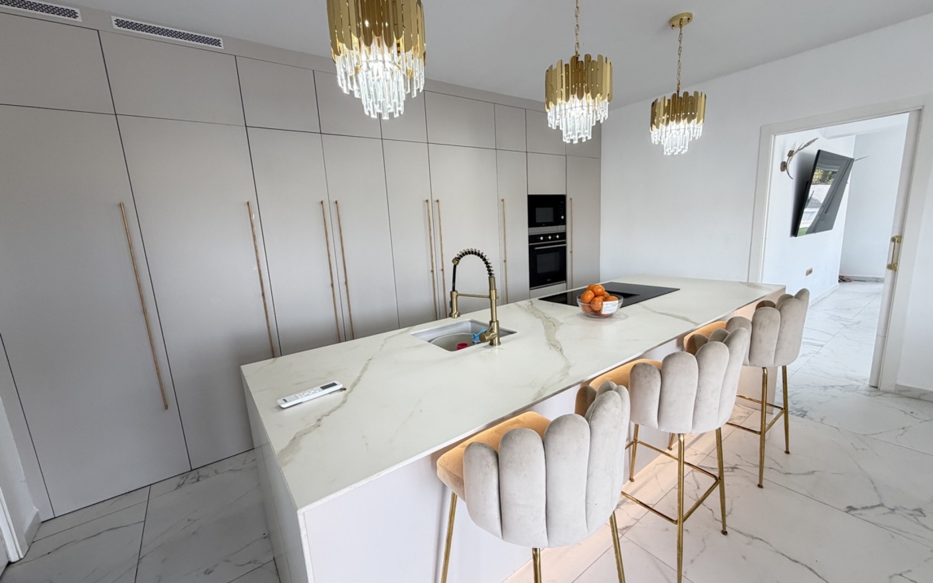 Resale - Villa - Villamartin