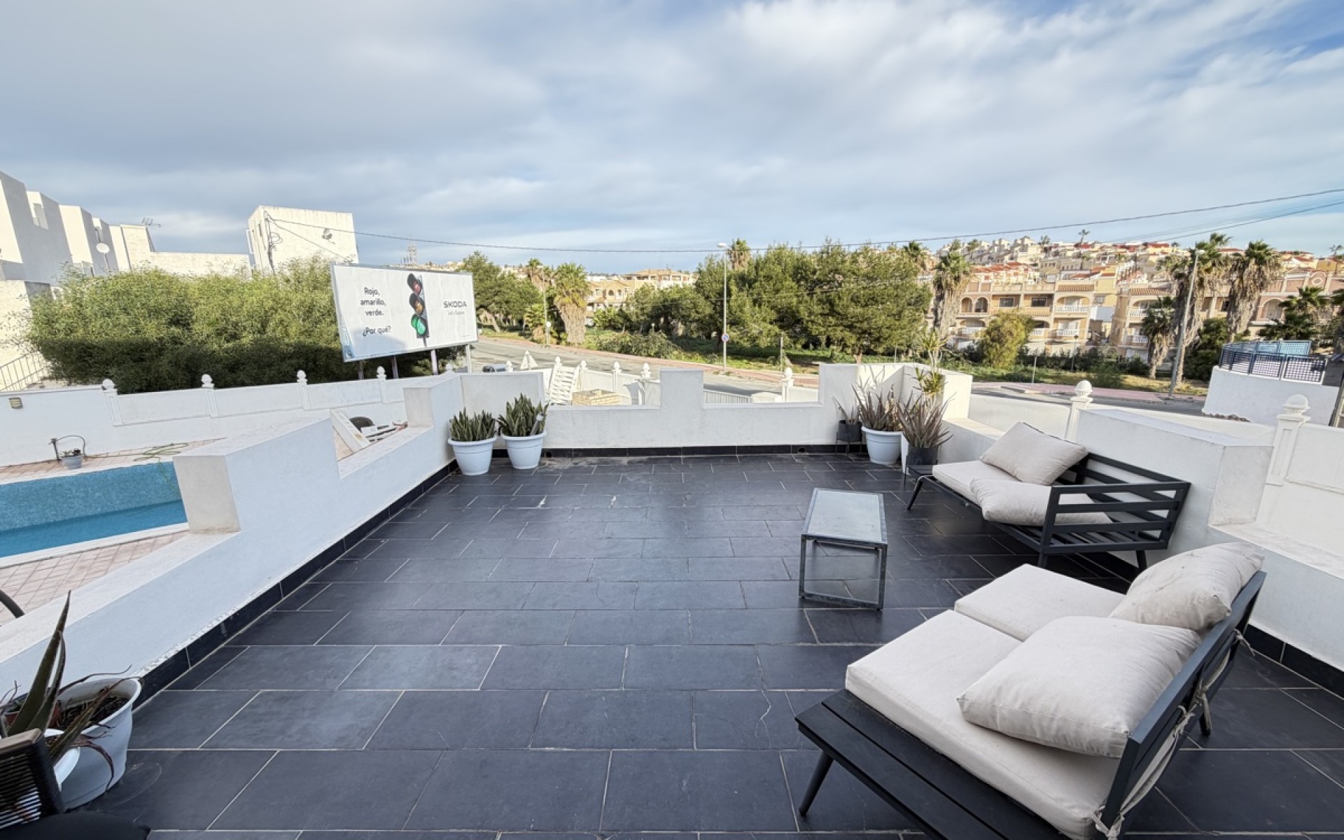 Resale - Villa - Villamartin