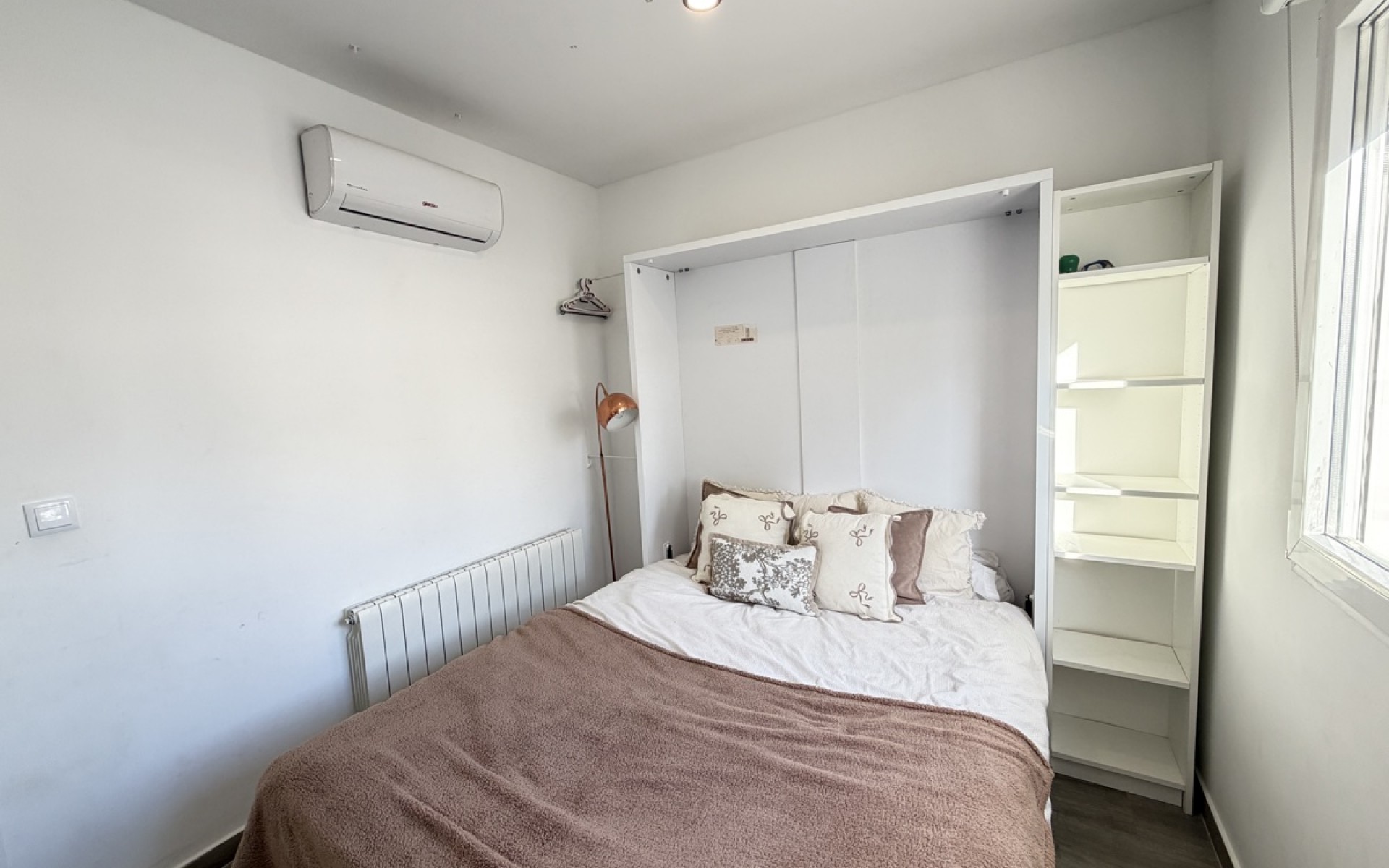 Resale - Villa - Villamartin