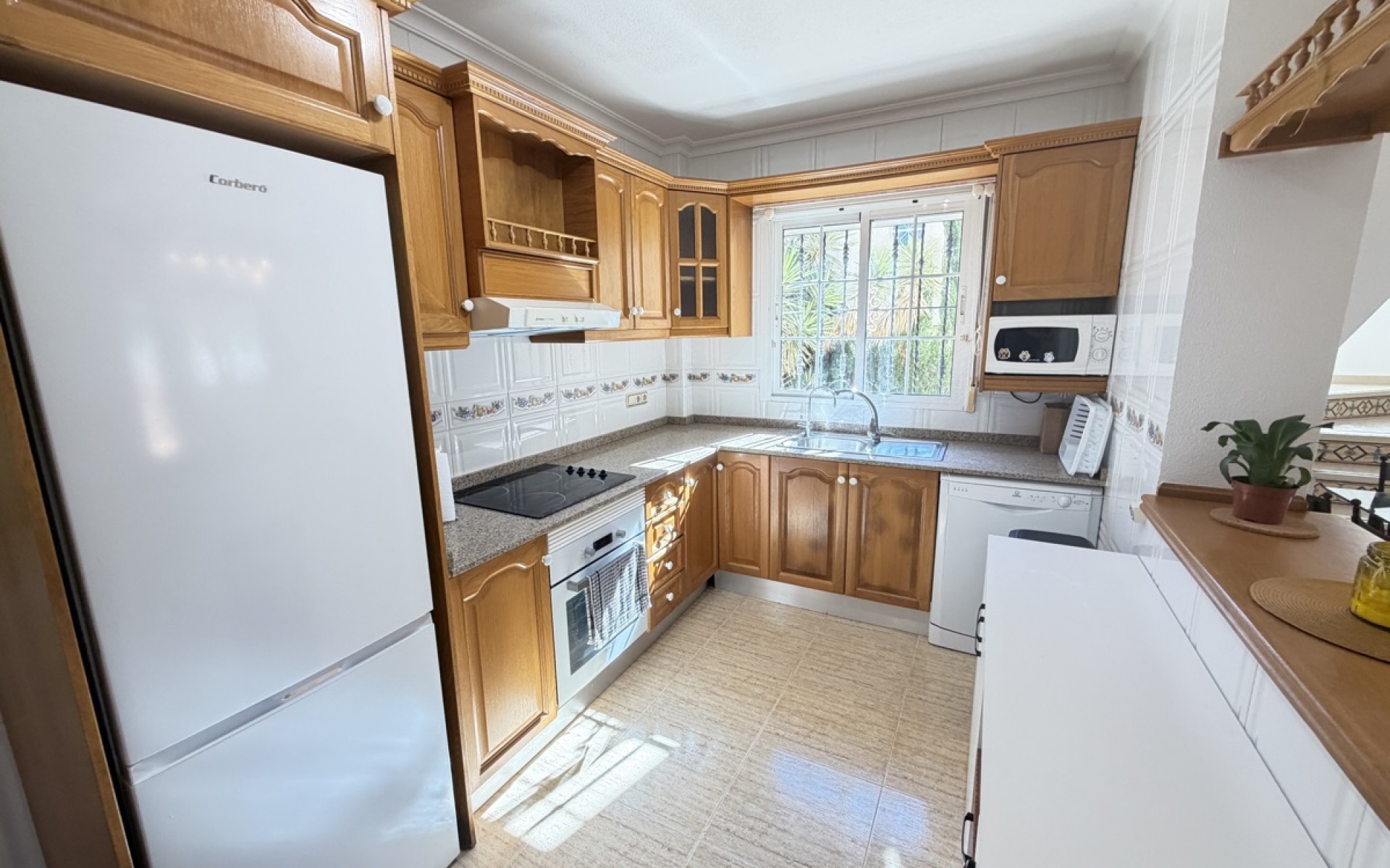 Resale - Villa - Villamartin