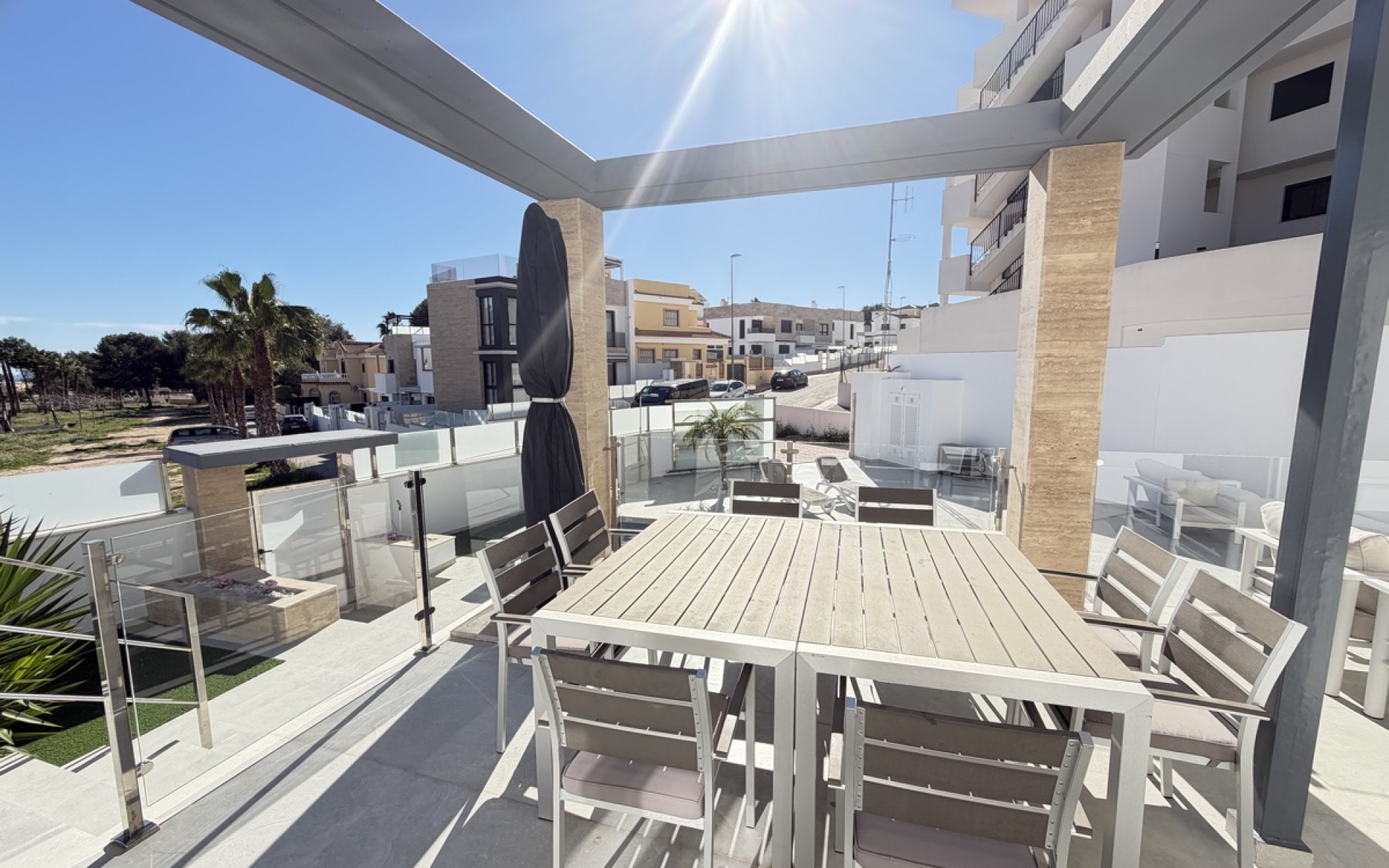 Resale - Villa - Villamartin