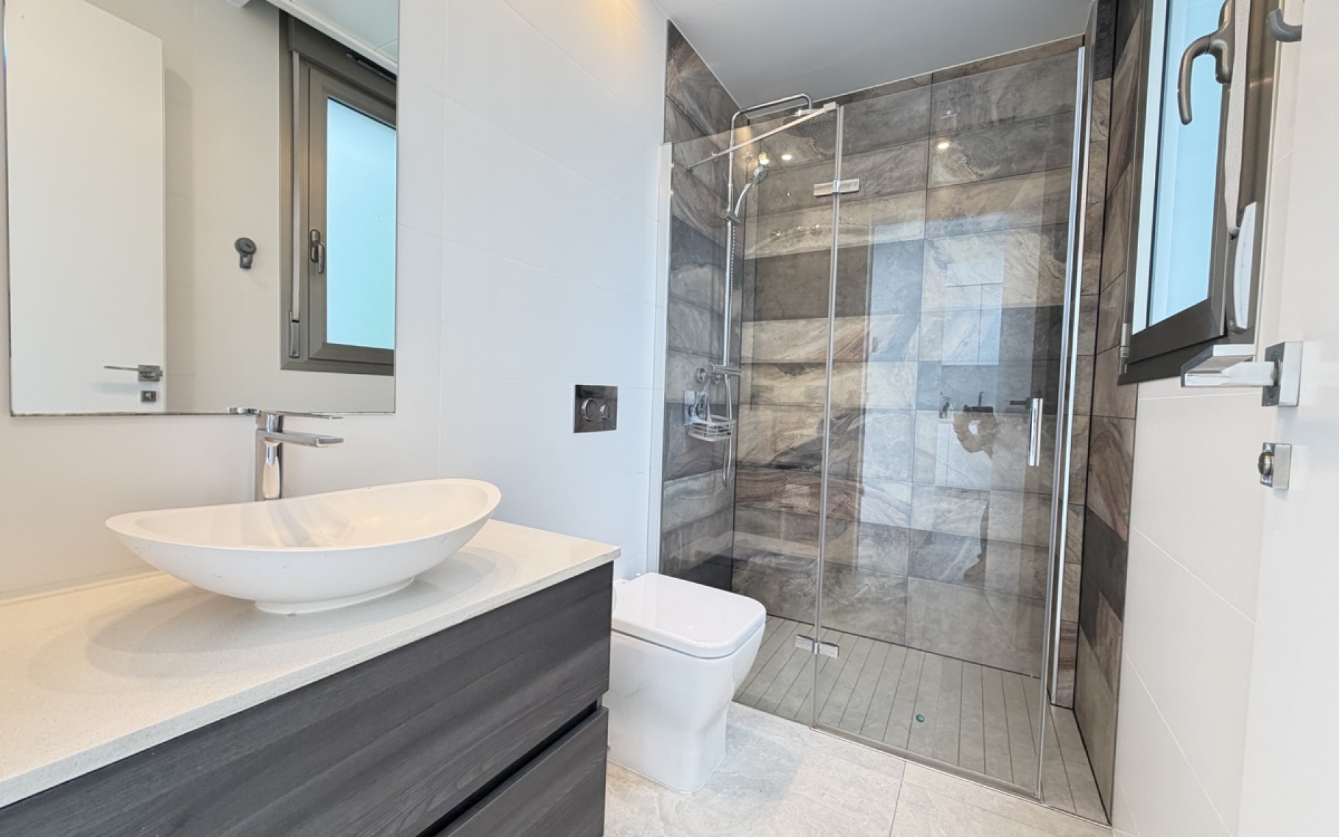 Resale - Villa - Villamartin