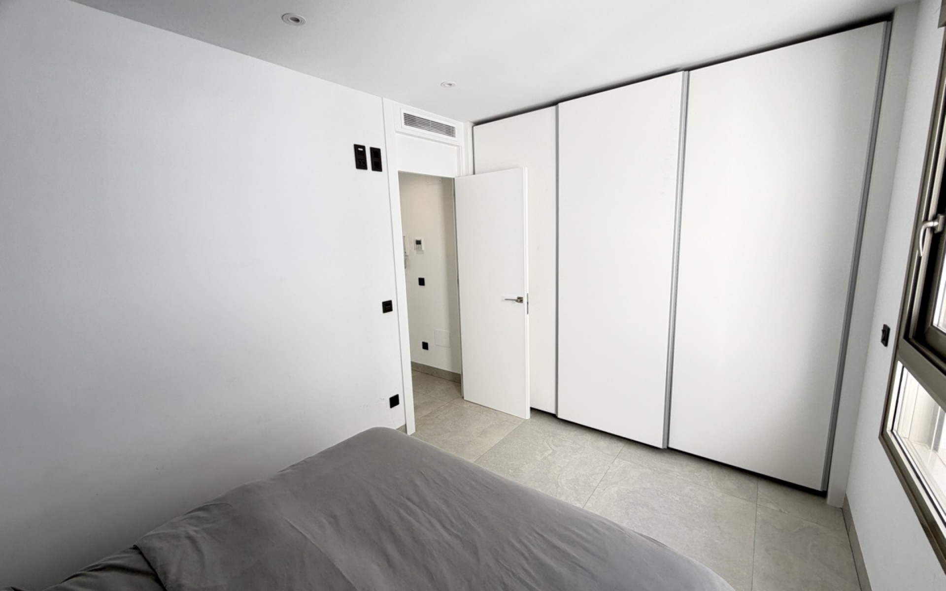 Resale - Villa - Villamartin