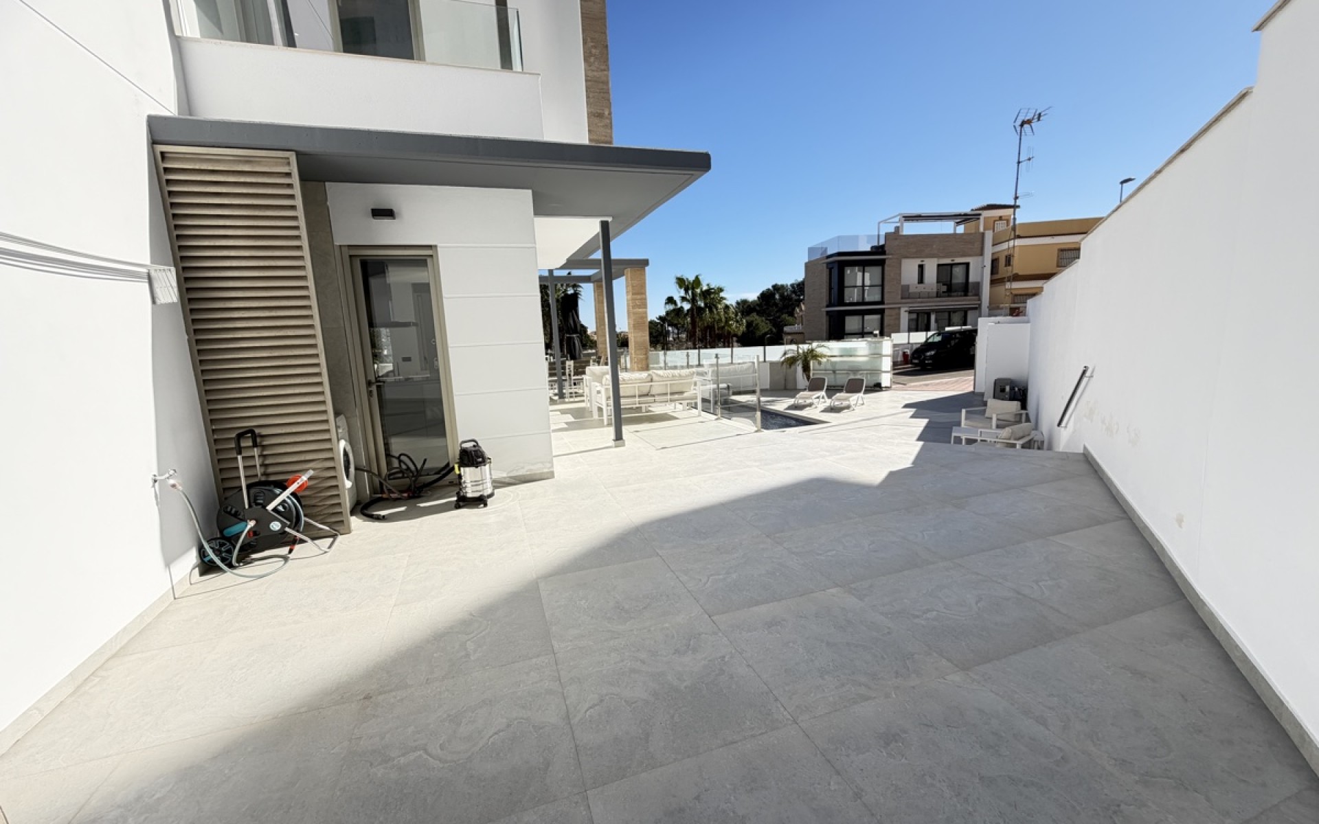 Resale - Villa - Villamartin