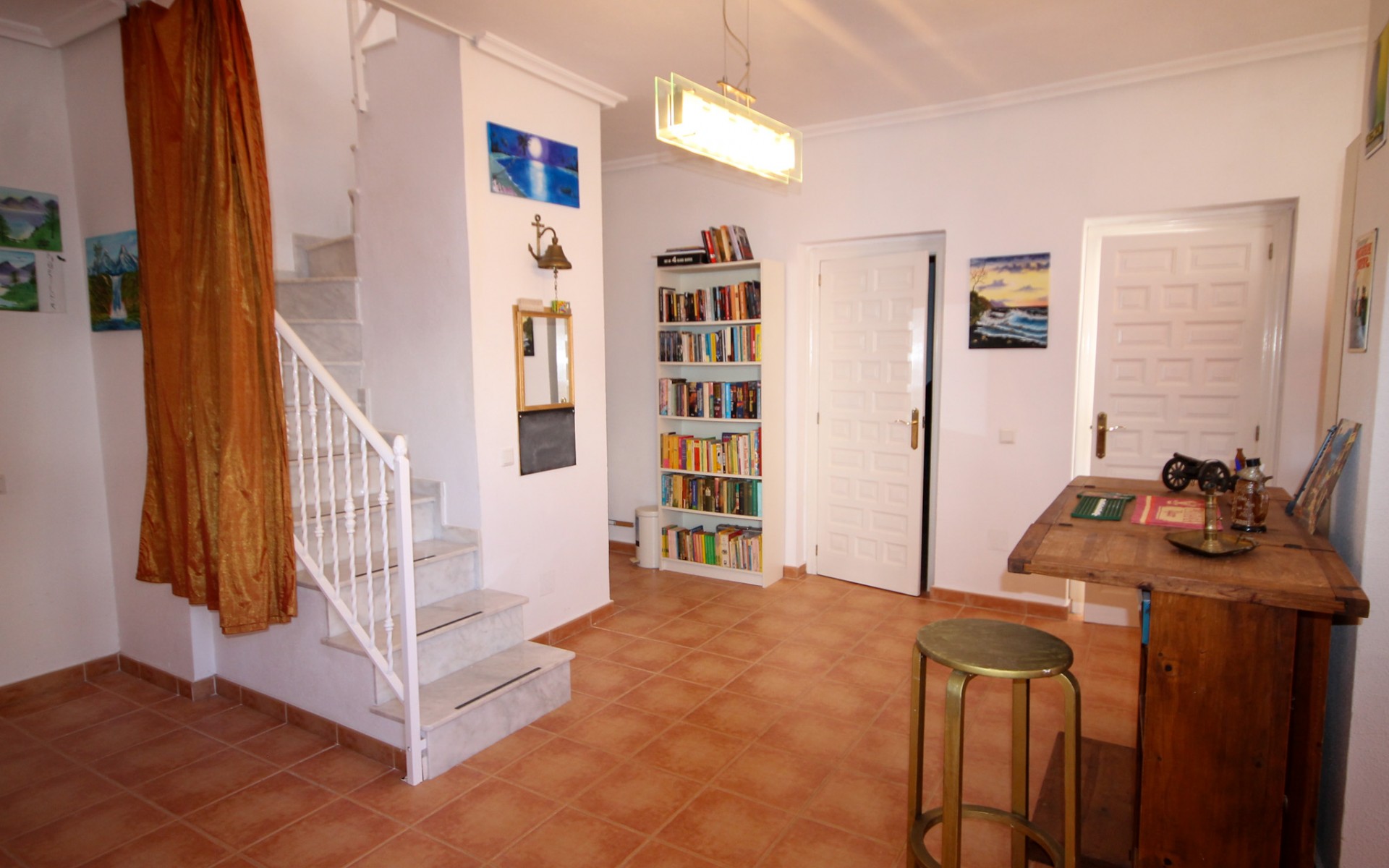 Resale - Villa - Villamartin