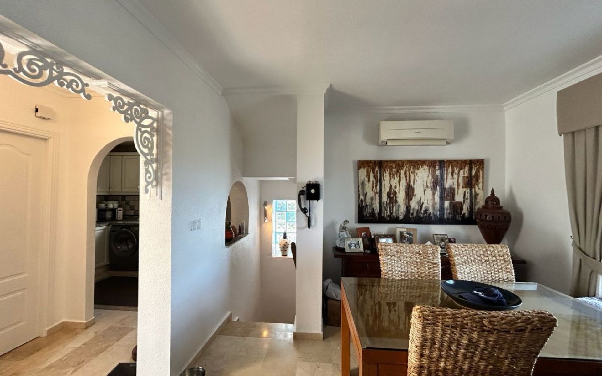 Resale - Villa - Villamartin