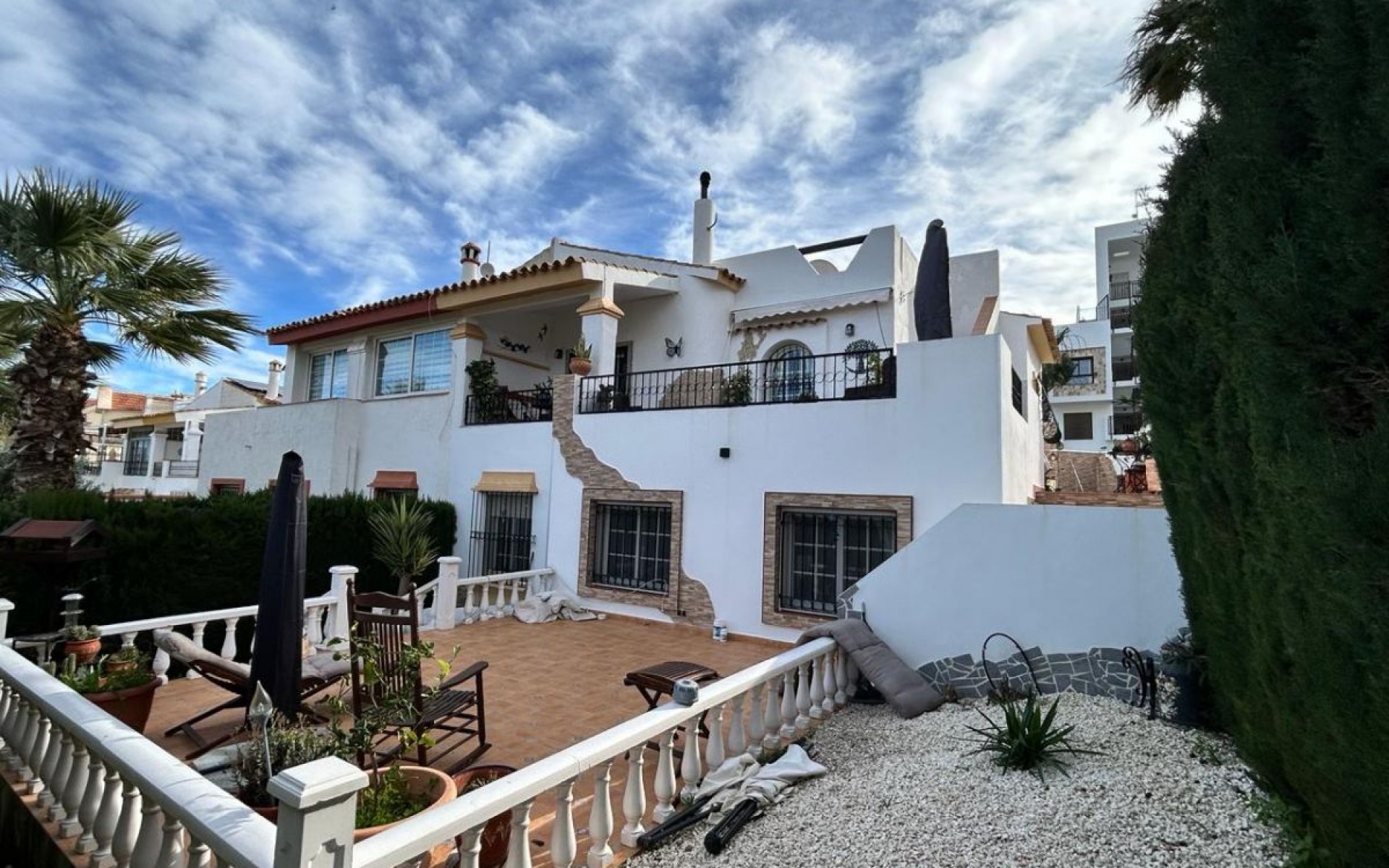 Resale - Villa - Villamartin