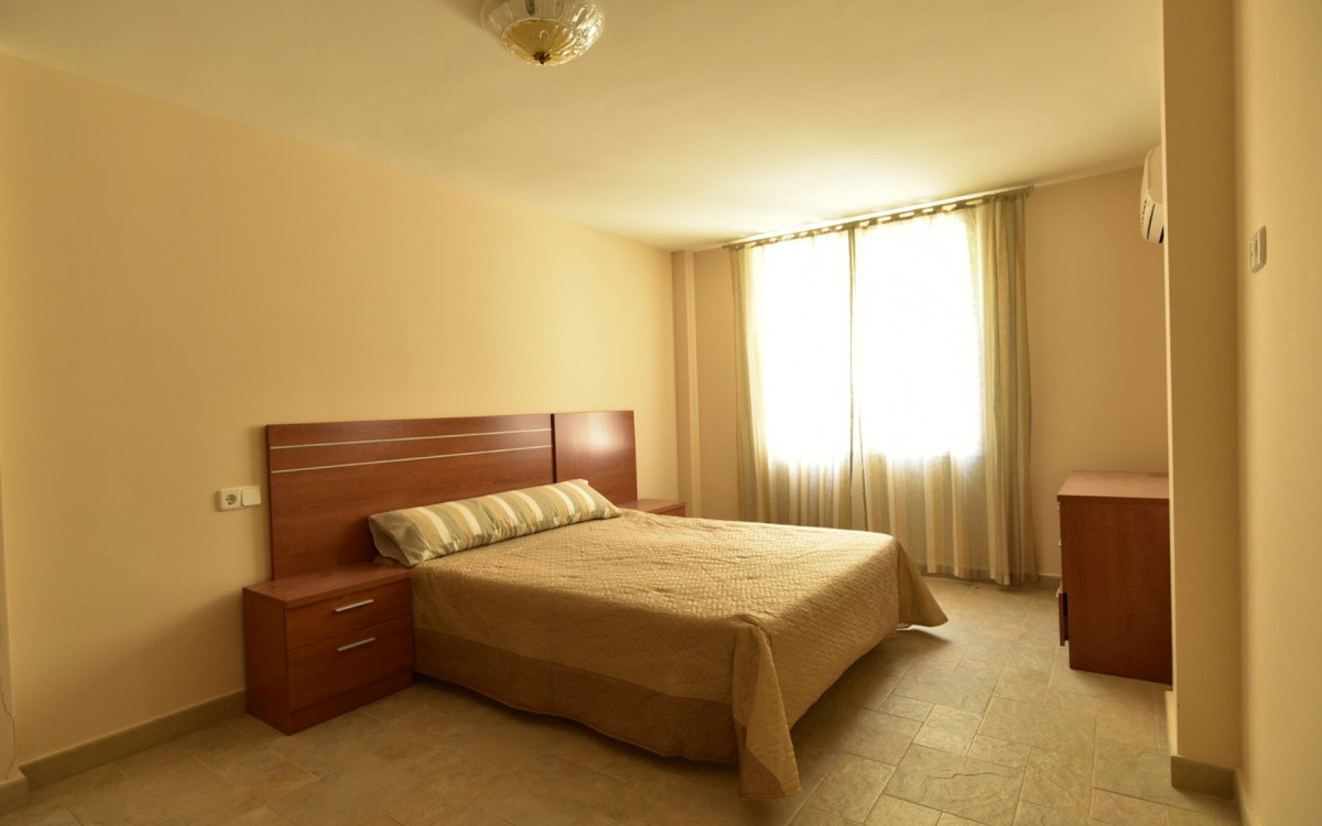 Resale - Villa - Villamartin