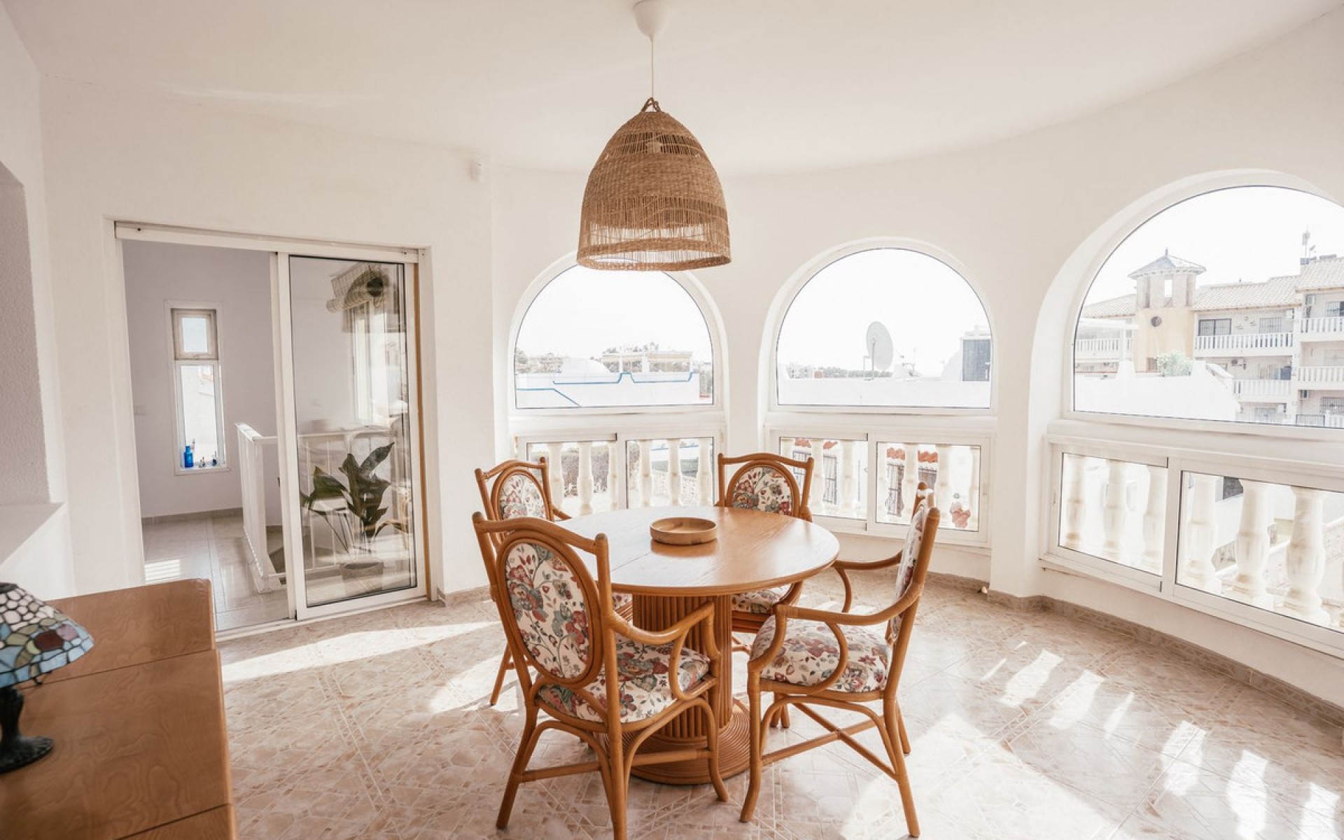 Resale - Villa - Villamartin