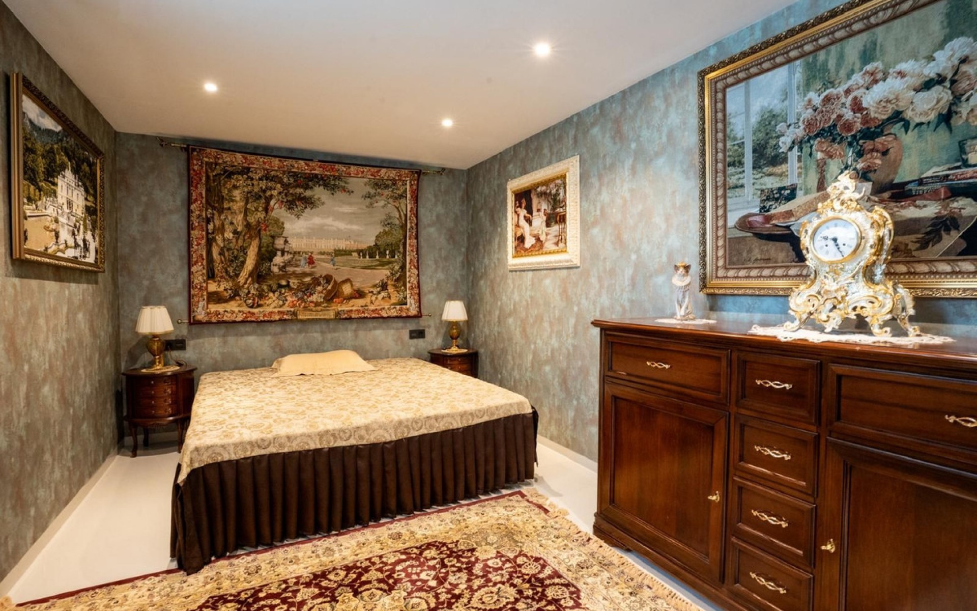 Resale - Villa - Villamartin