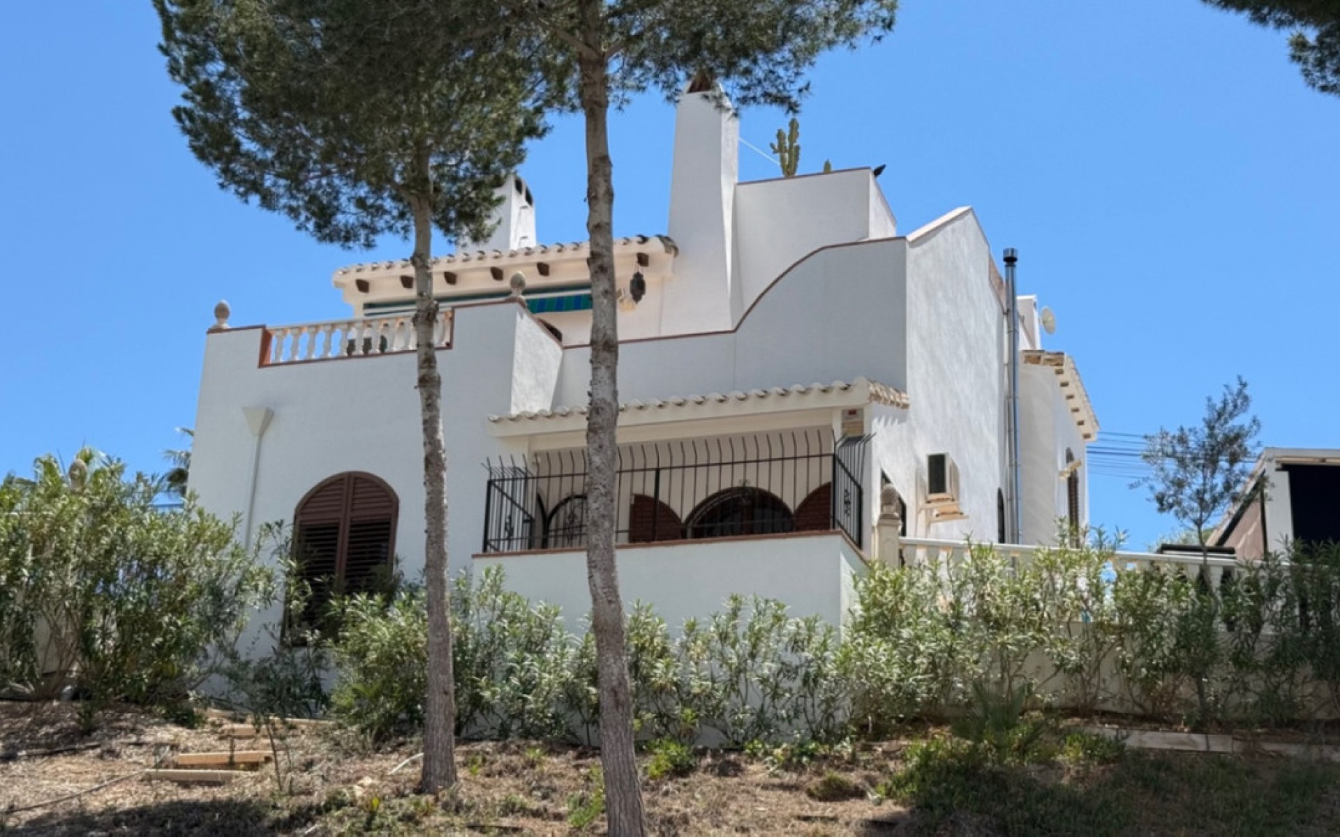 Resale - Villa - Villamartin