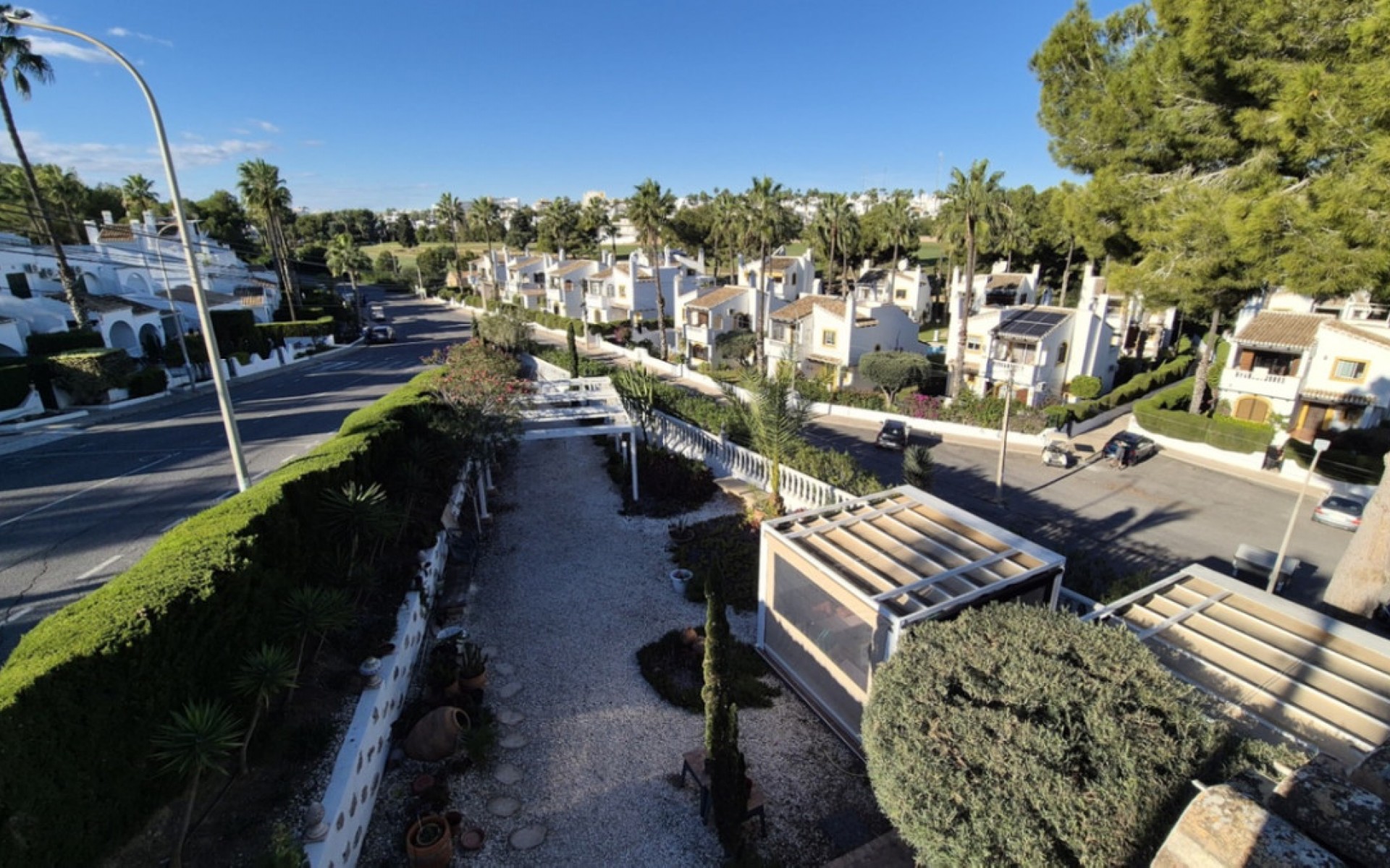 Resale - Villa - Villamartin