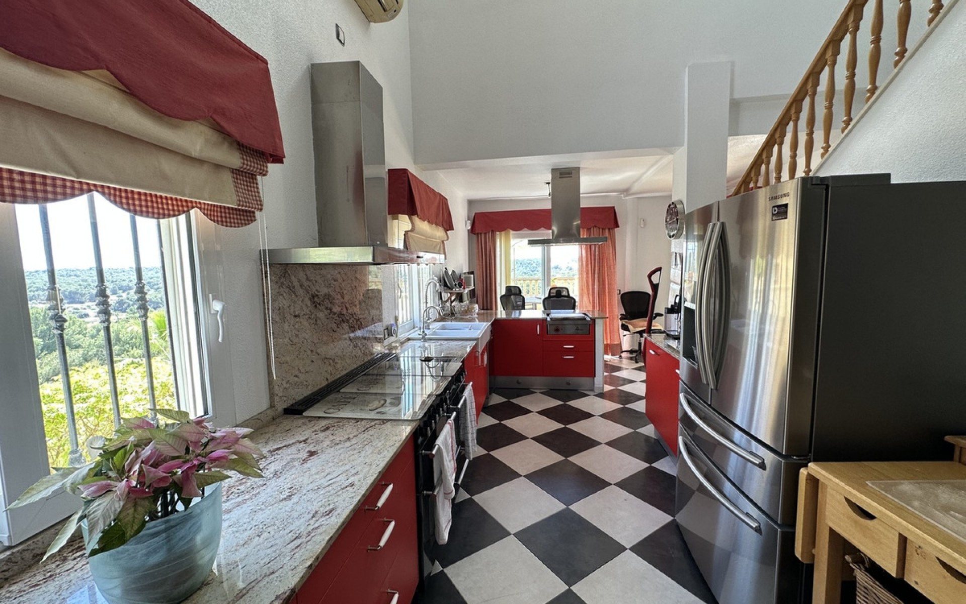 Resale - Villa - Villamartin