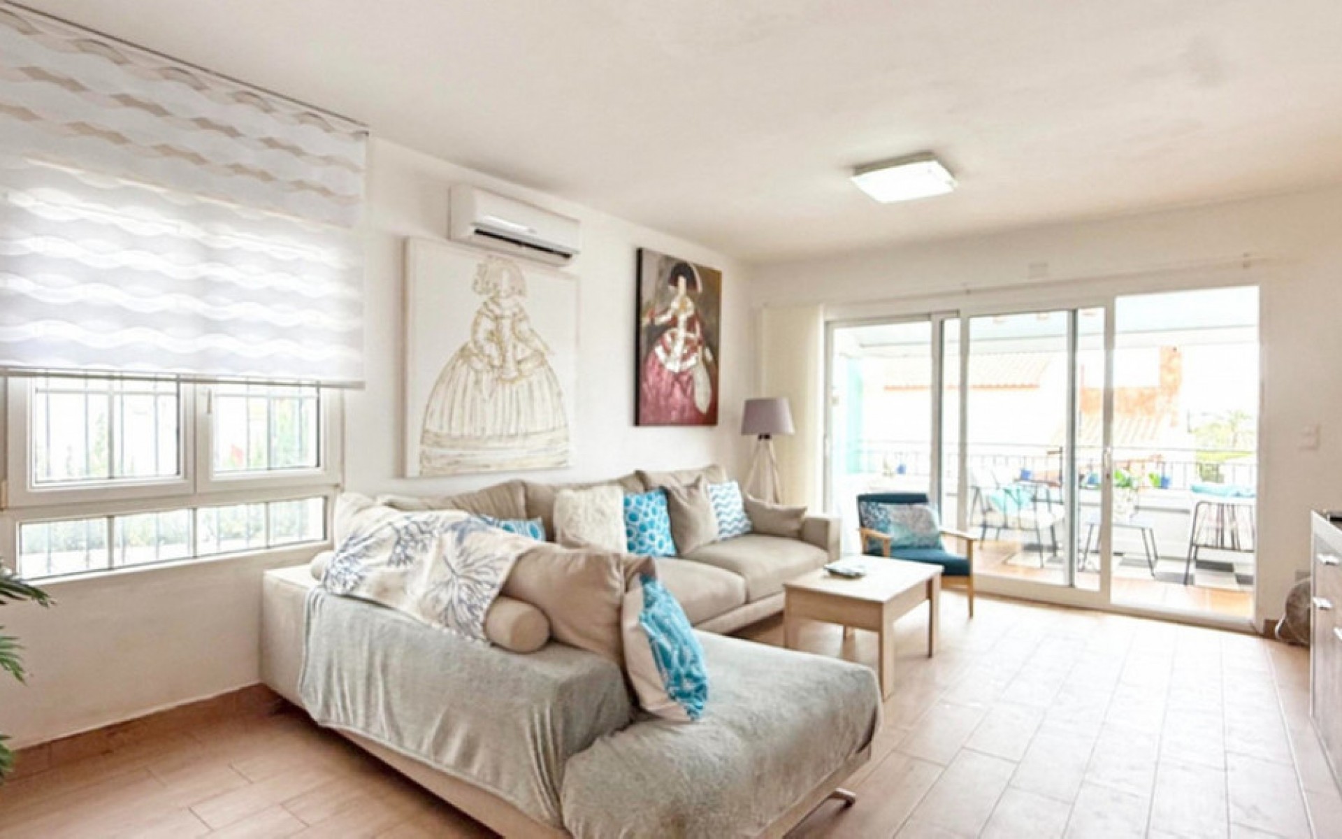 Resale - Villa - Villamartin