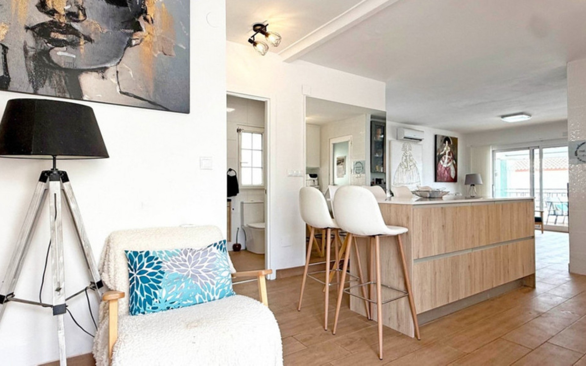 Resale - Villa - Villamartin