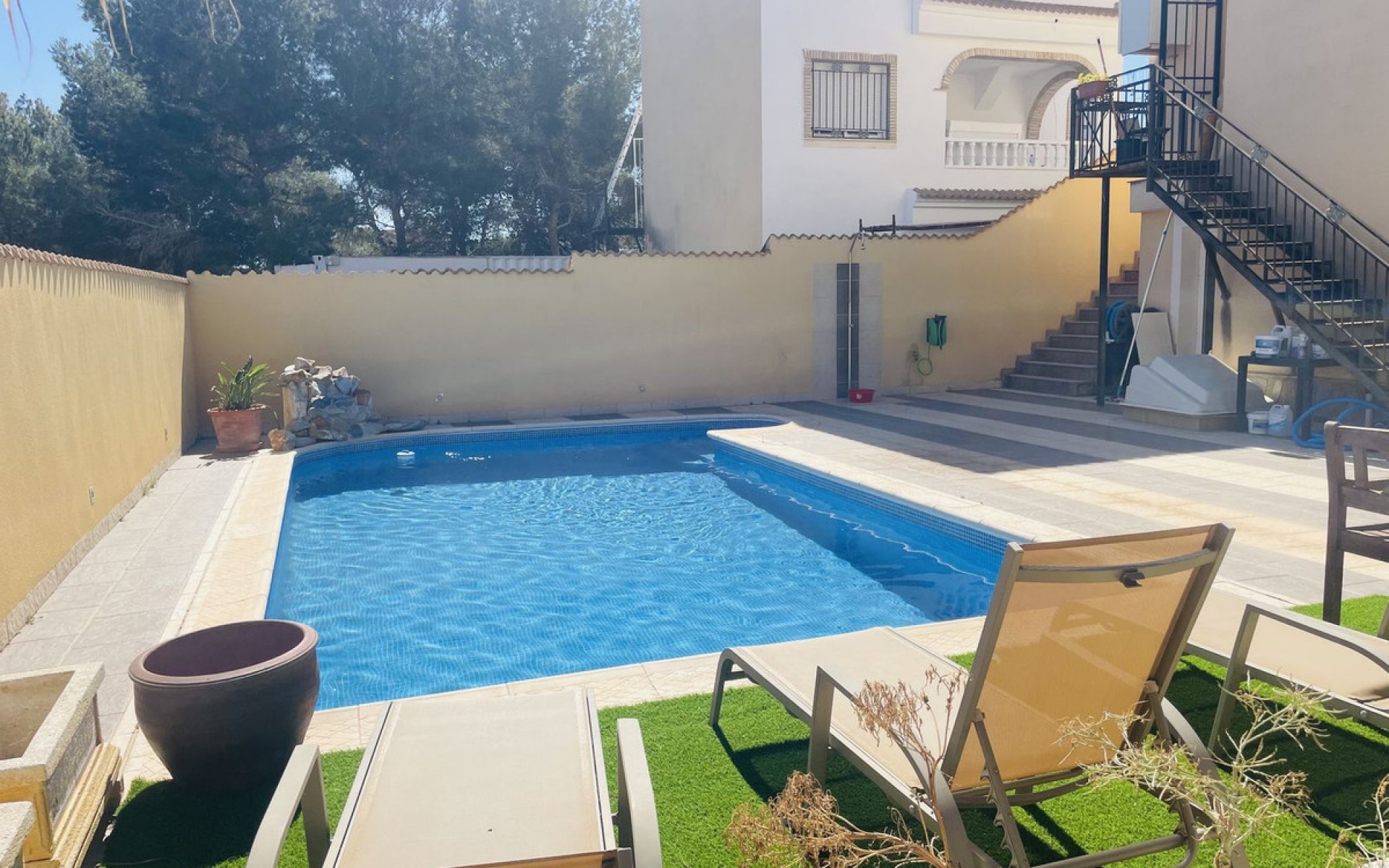 Resale - Villa - Villamartin