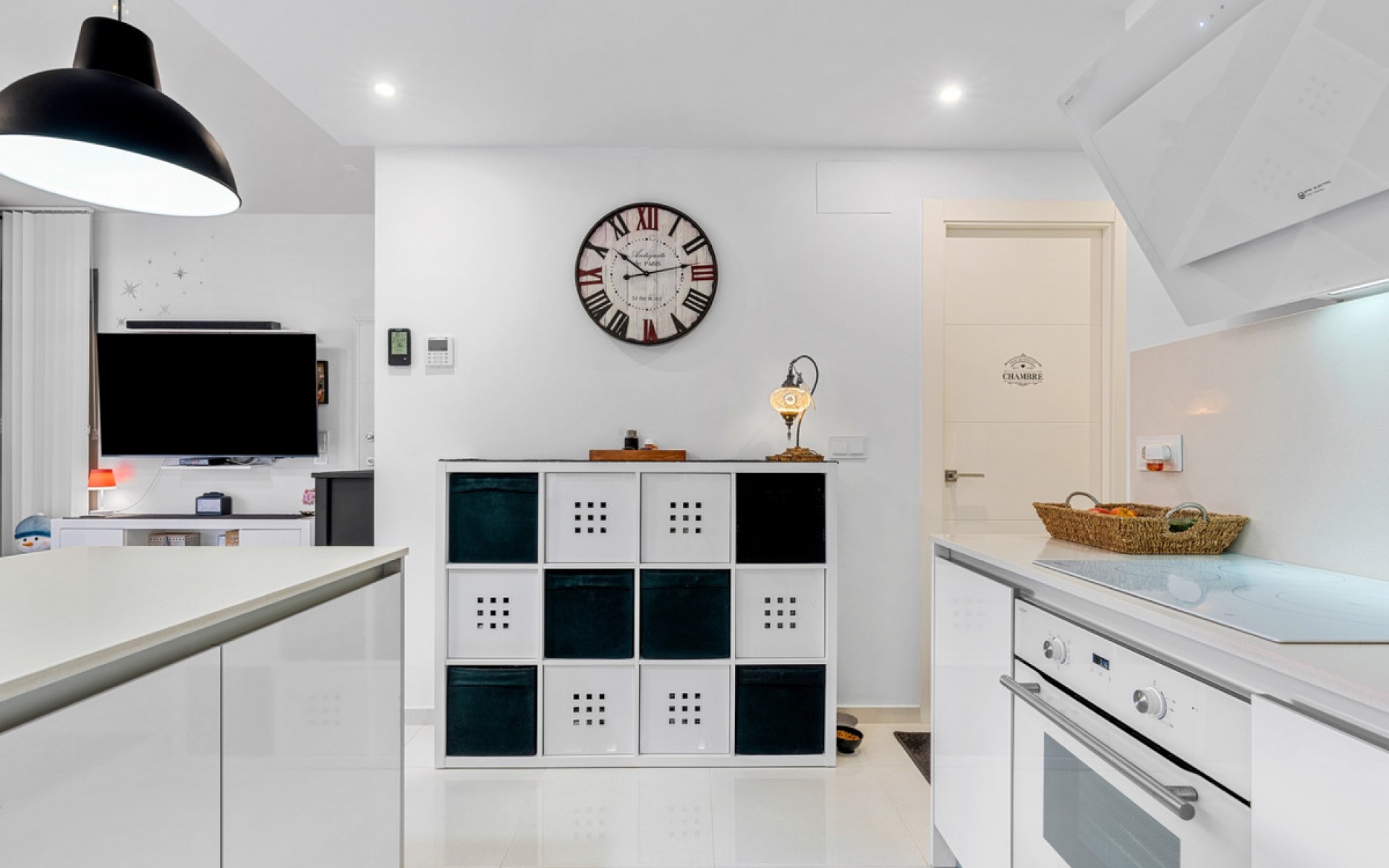 Resale - Villa - Villamartin