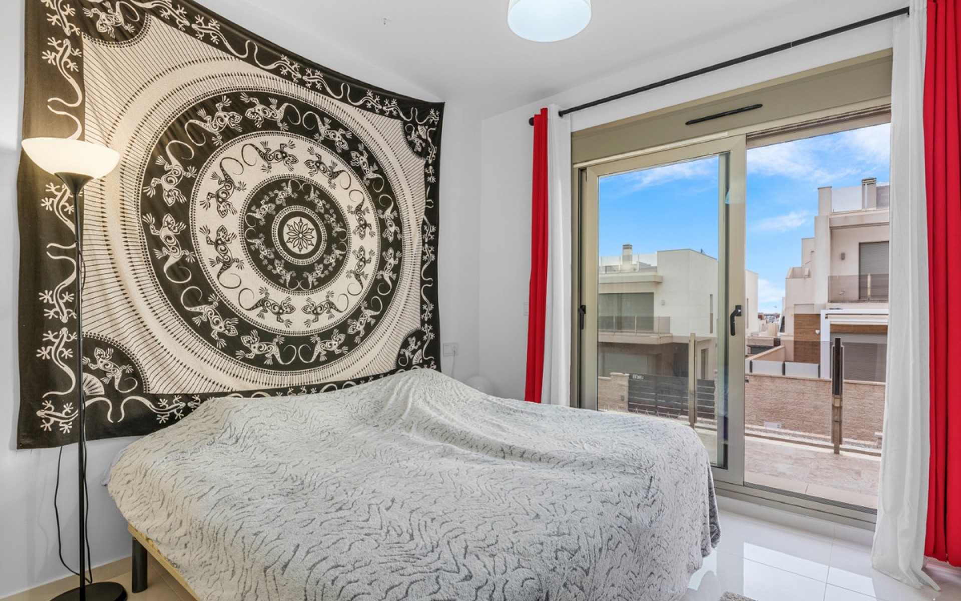 Resale - Villa - Villamartin