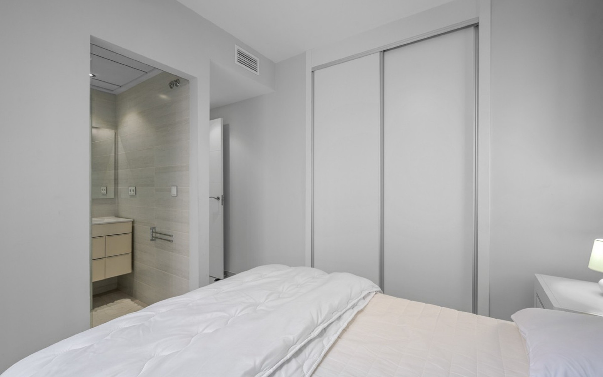 Resale - Villa - Villamartin