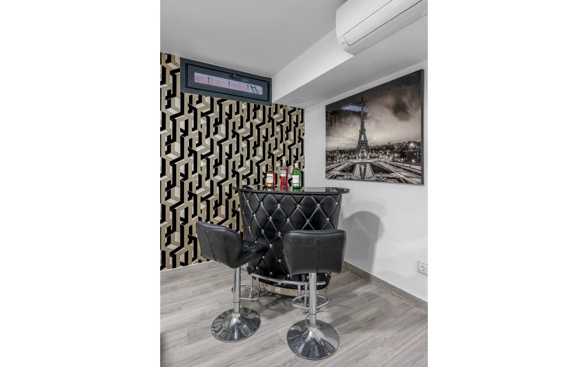 Resale - Villa - Villamartin