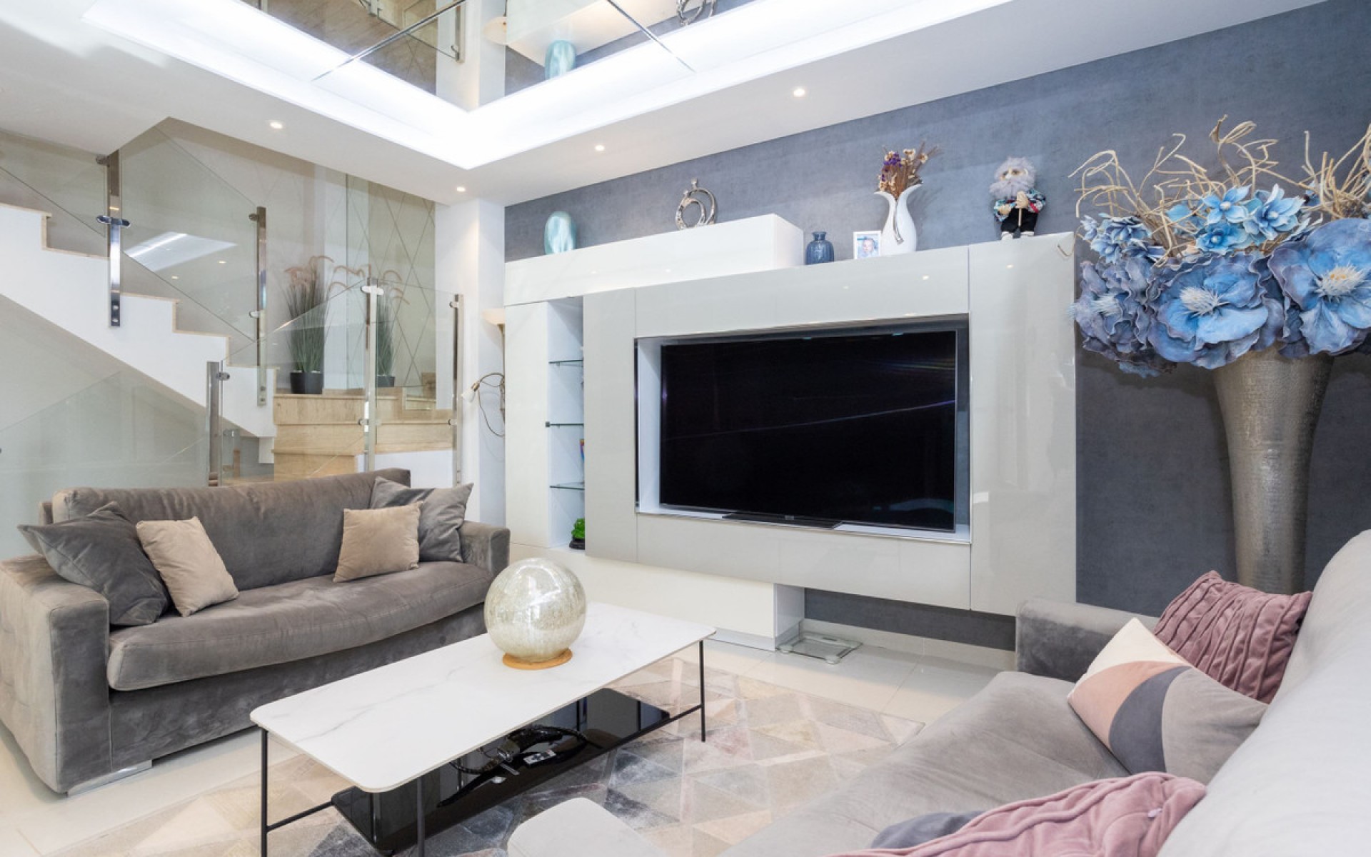 Resale - Villa - Villamartin