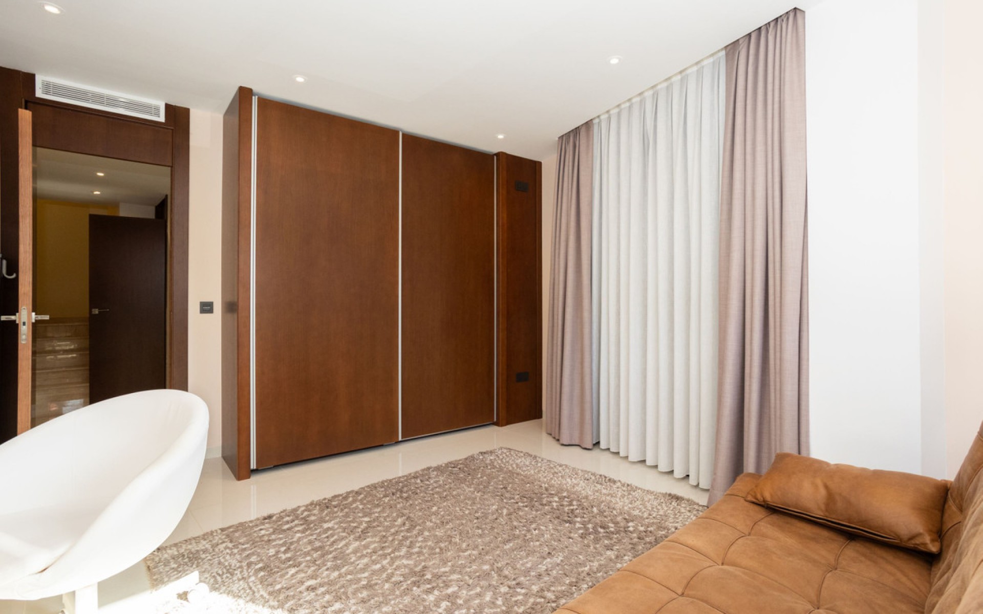 Resale - Villa - Villamartin