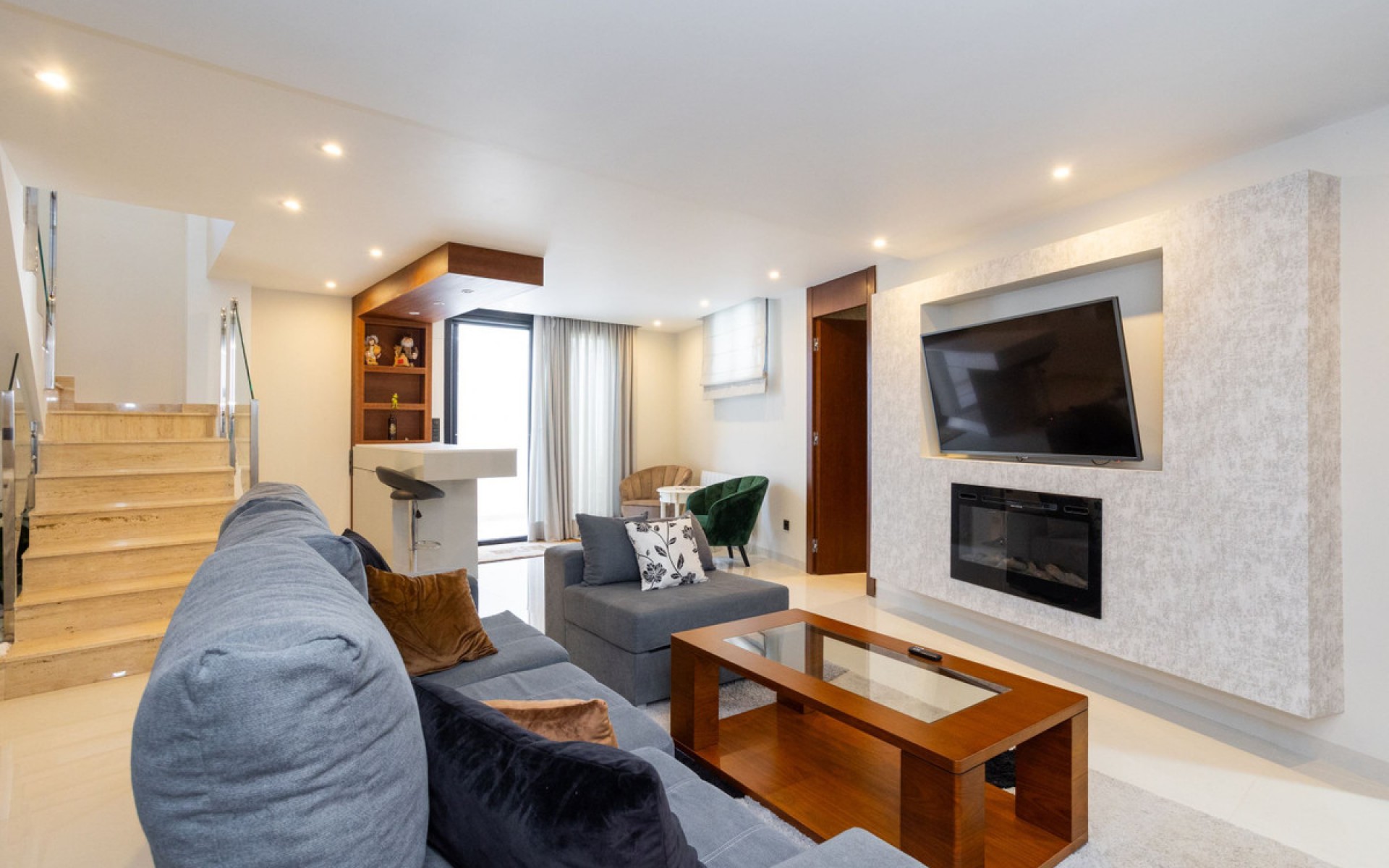 Resale - Villa - Villamartin