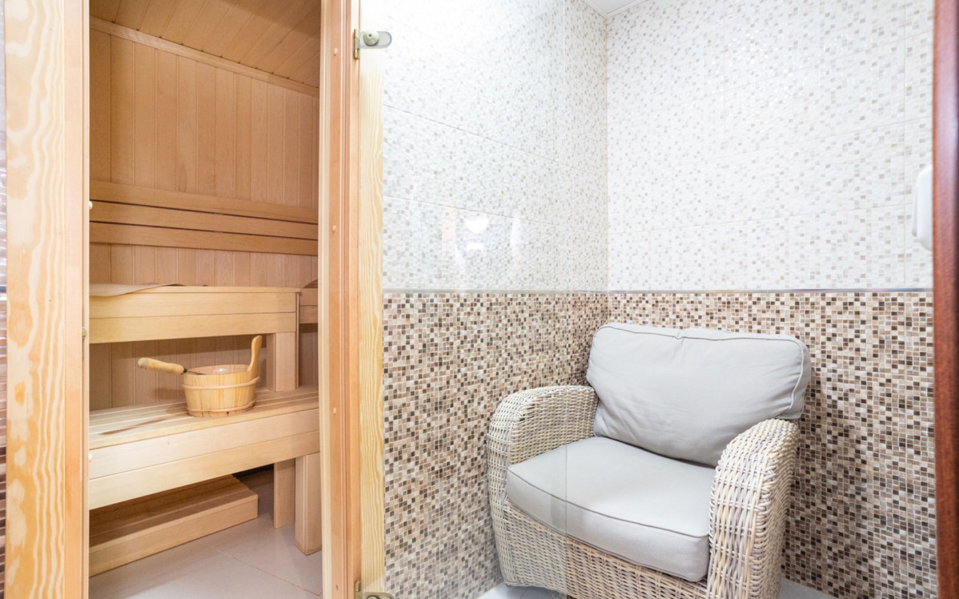 Resale - Villa - Villamartin