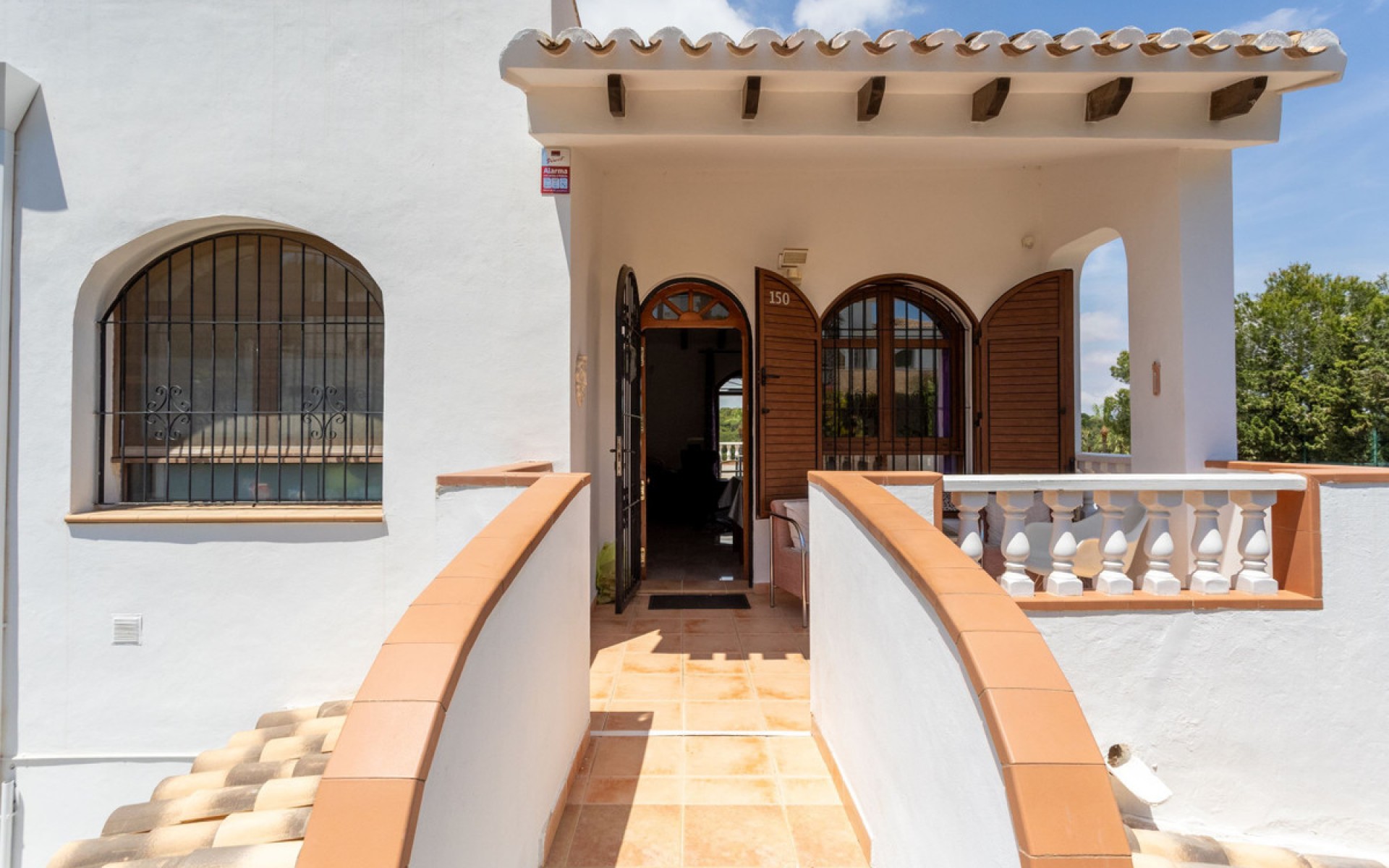 Resale - Villa - Villamartin