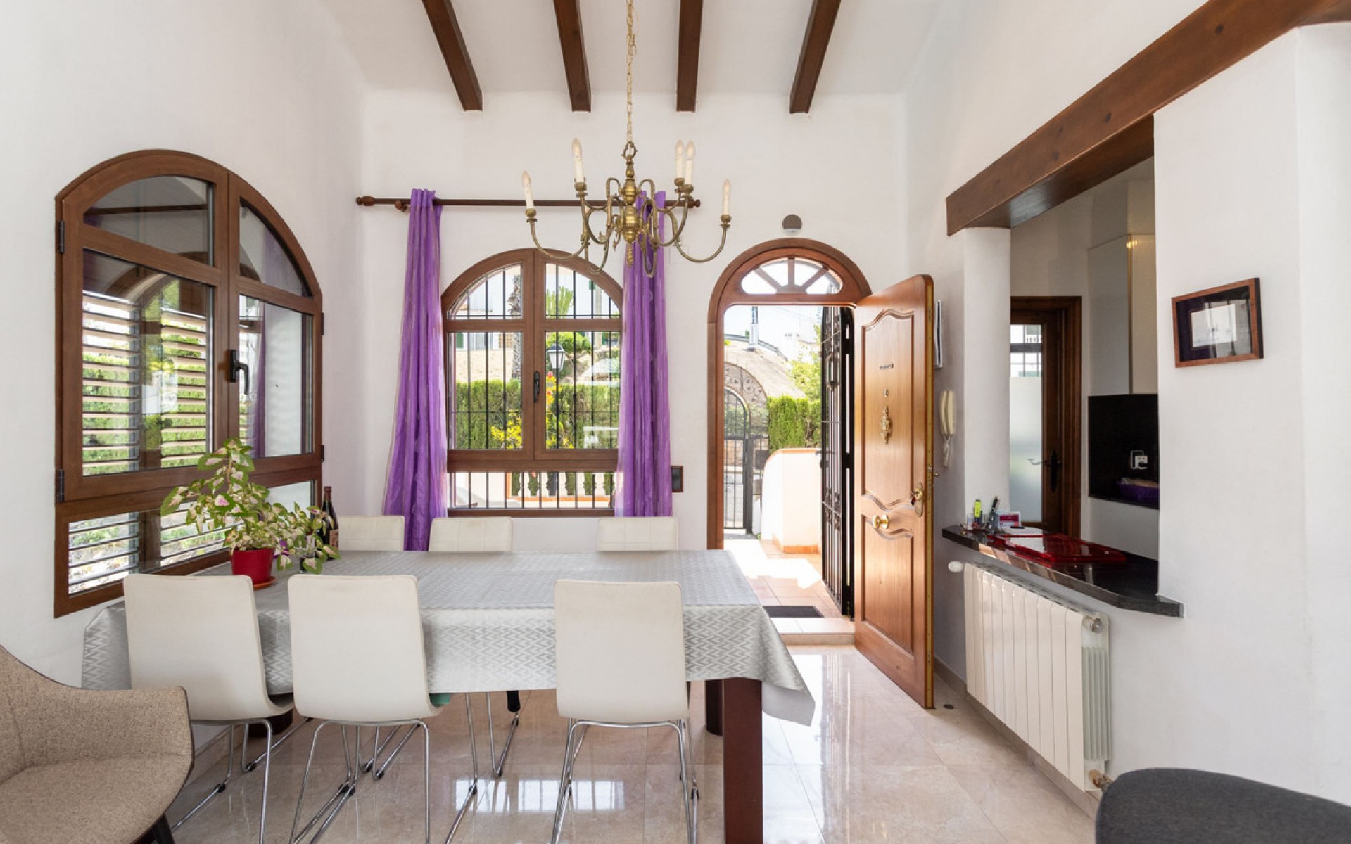 Resale - Villa - Villamartin