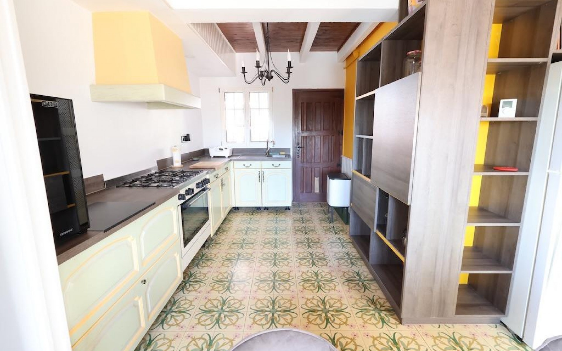 Resale - Villa - Villamartin